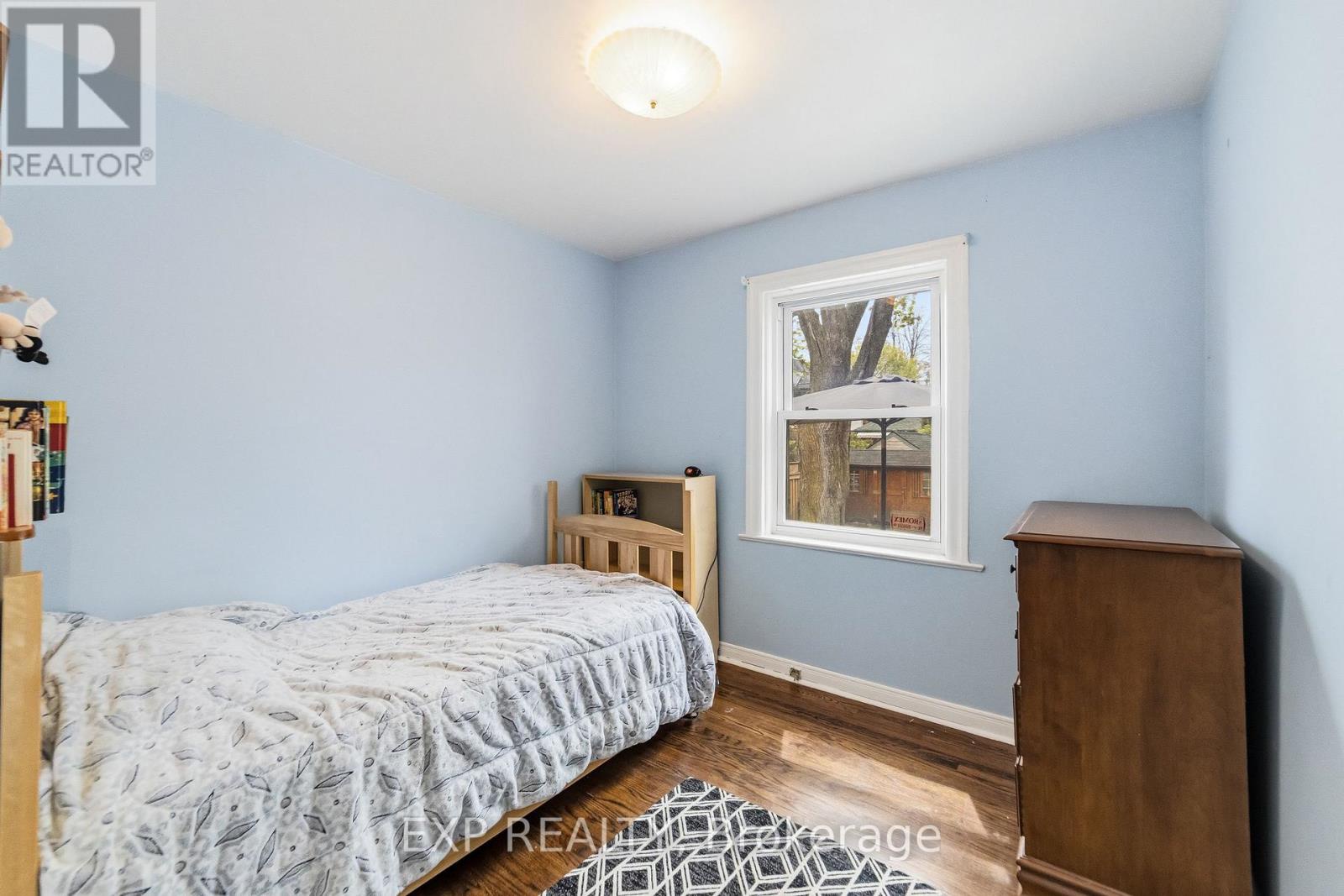 42 Clissold Road N, Toronto (islington-city Centre West), Ontario