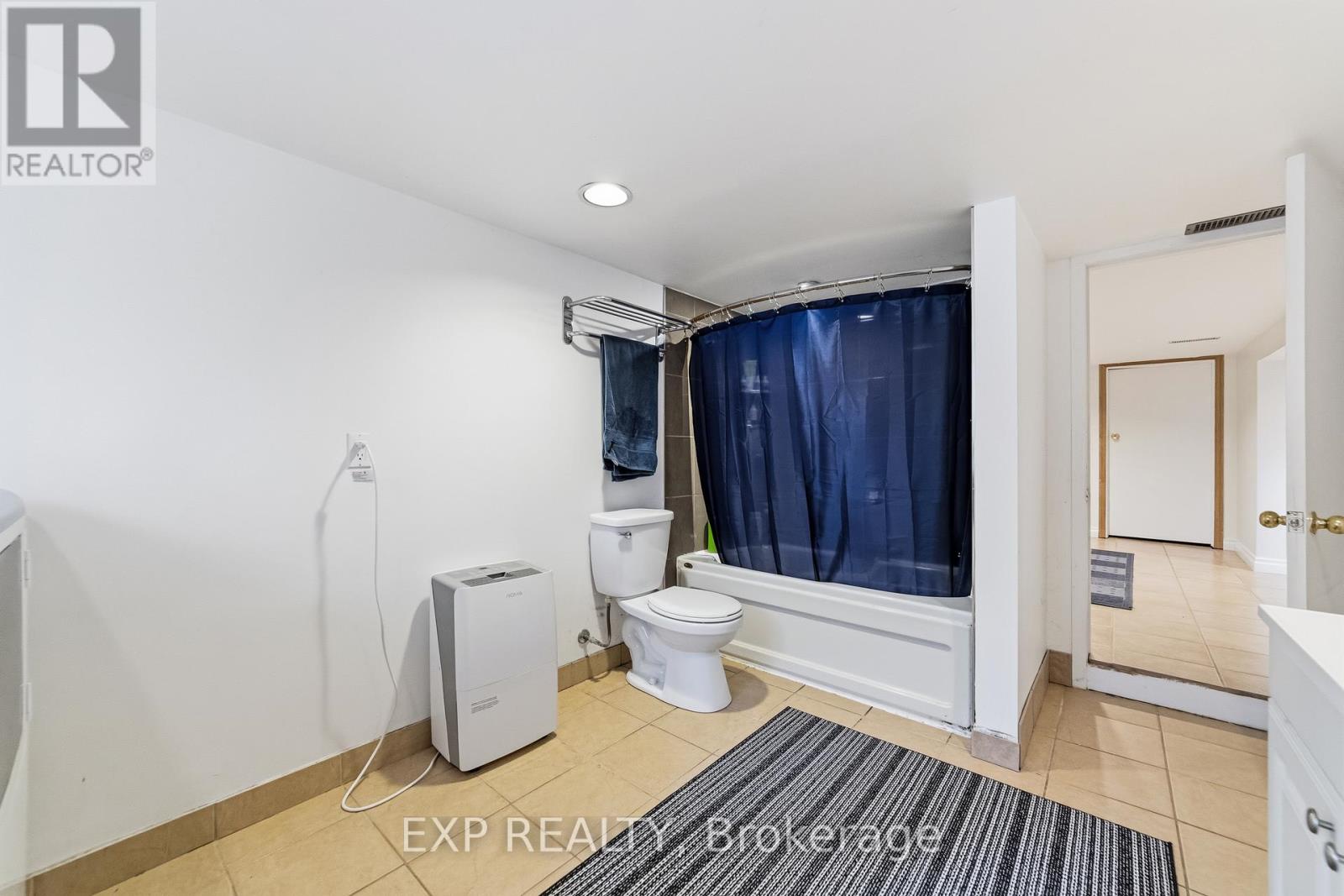 42 Clissold Road N, Toronto (islington-city Centre West), Ontario