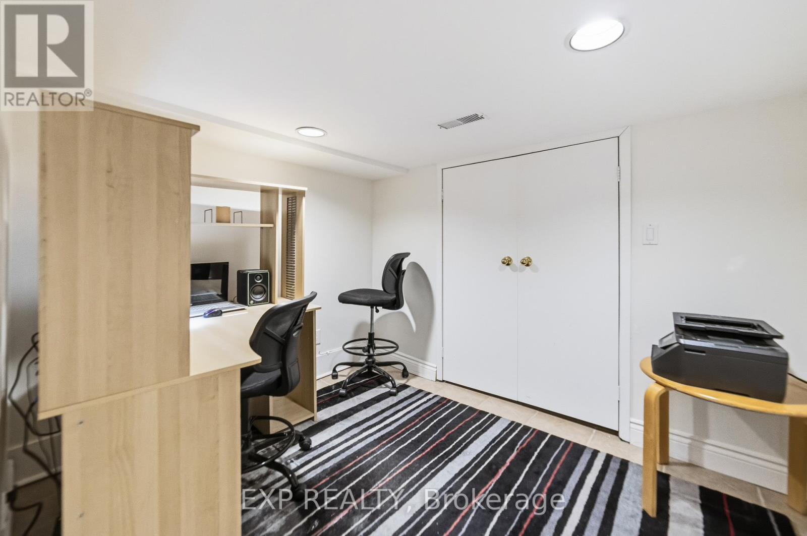 42 Clissold Road N, Toronto (islington-city Centre West), Ontario