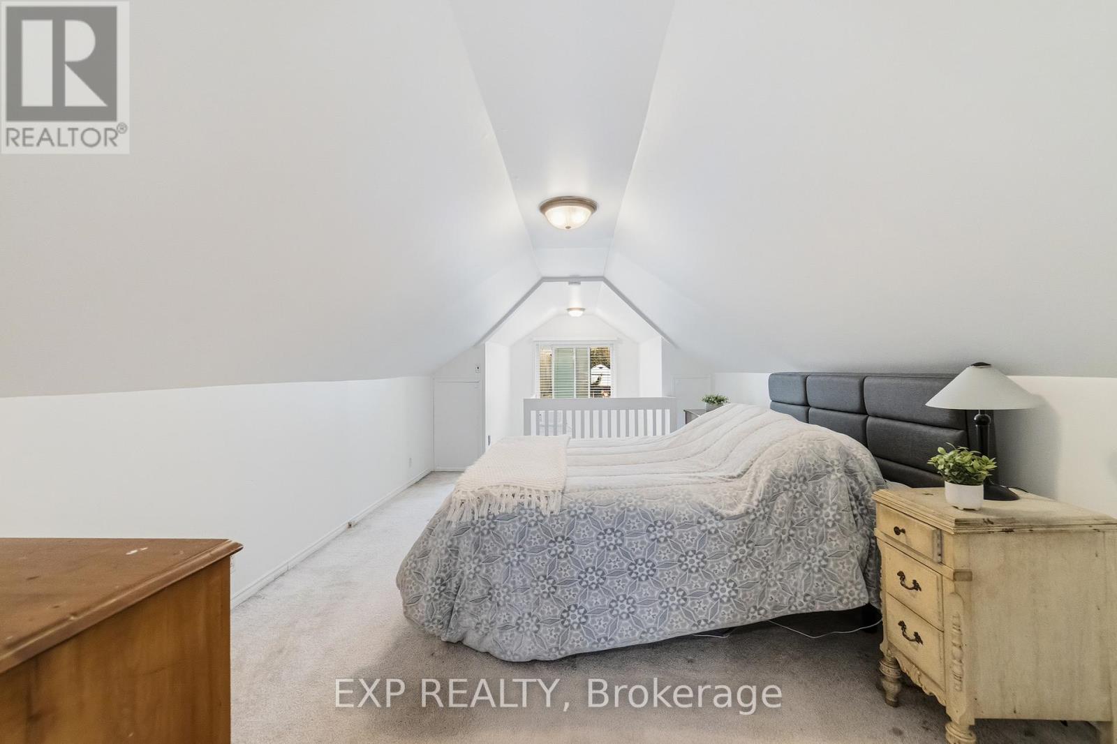 42 Clissold Road N, Toronto (islington-city Centre West), Ontario