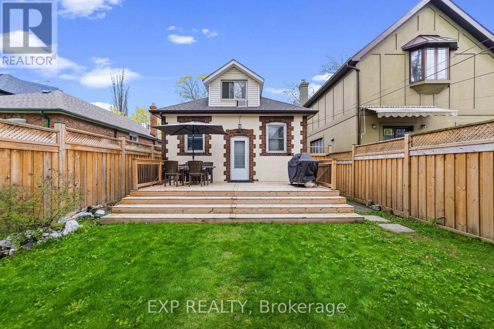 42 Clissold Road N, Toronto (islington-city Centre West), Ontario