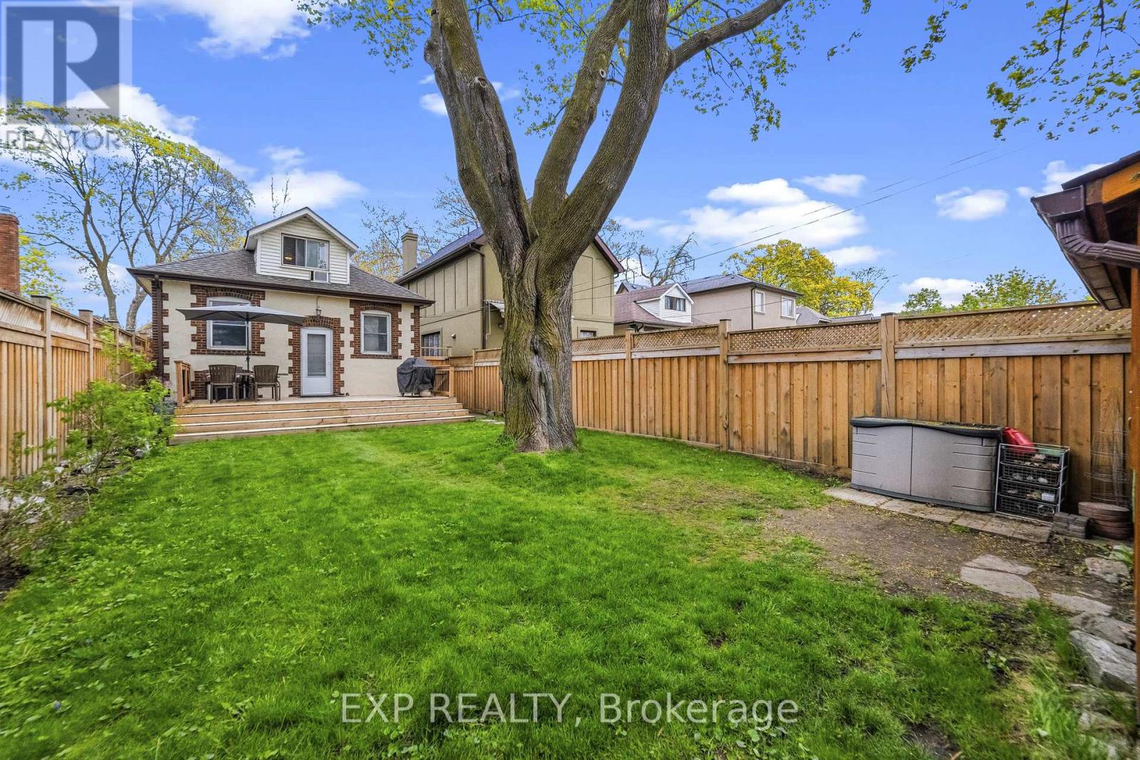 42 Clissold Road N, Toronto (islington-city Centre West), Ontario