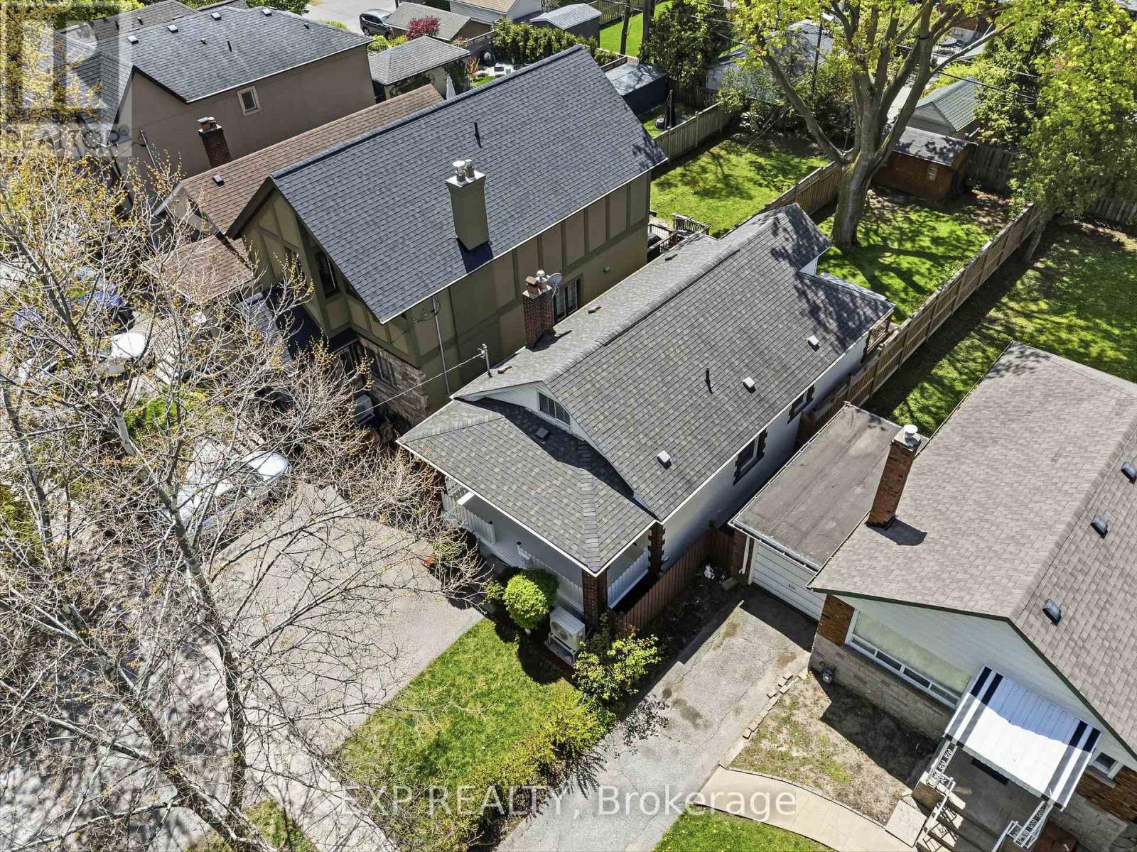 42 Clissold Road N, Toronto (islington-city Centre West), Ontario