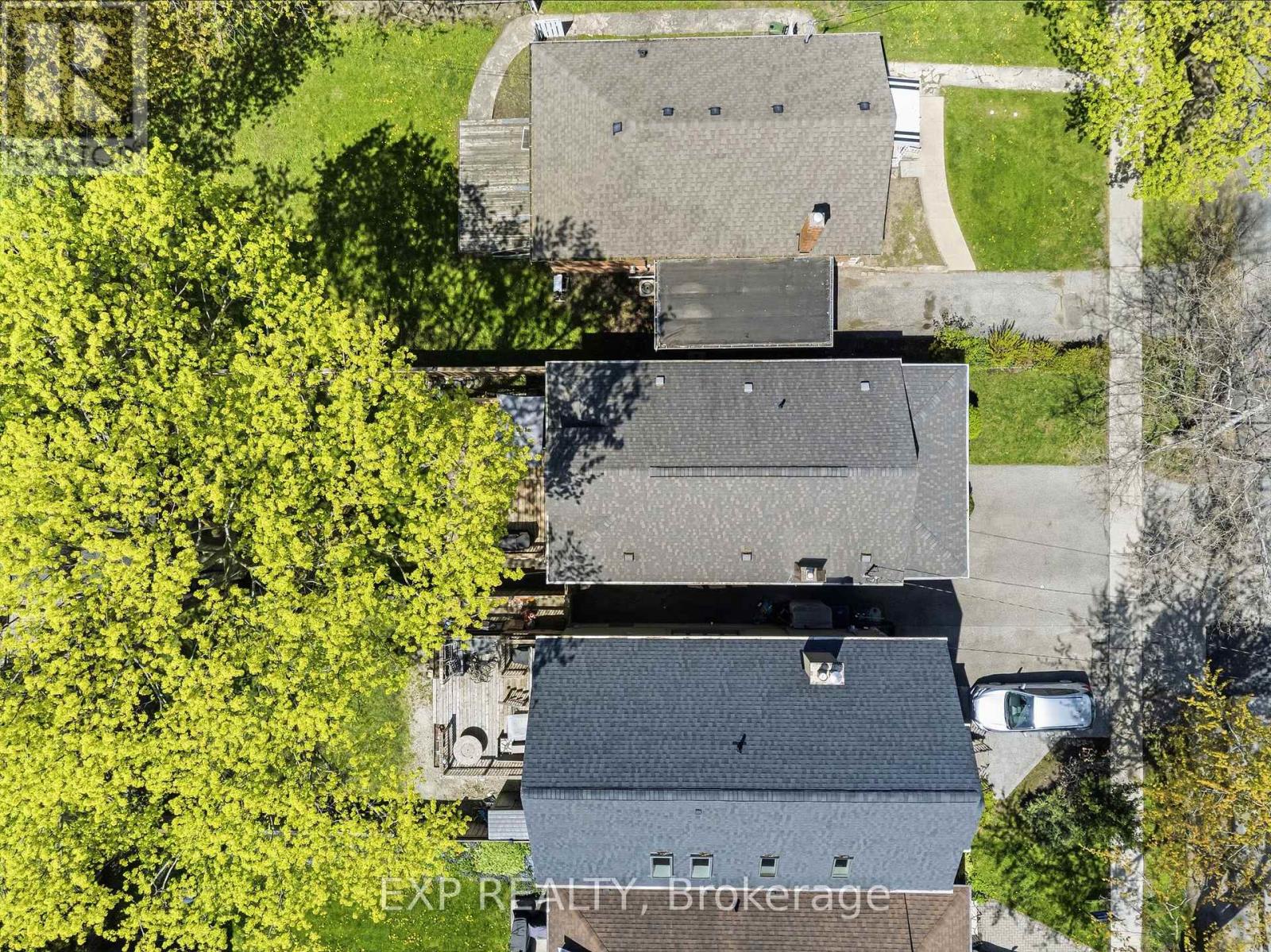 42 Clissold Road N, Toronto (islington-city Centre West), Ontario