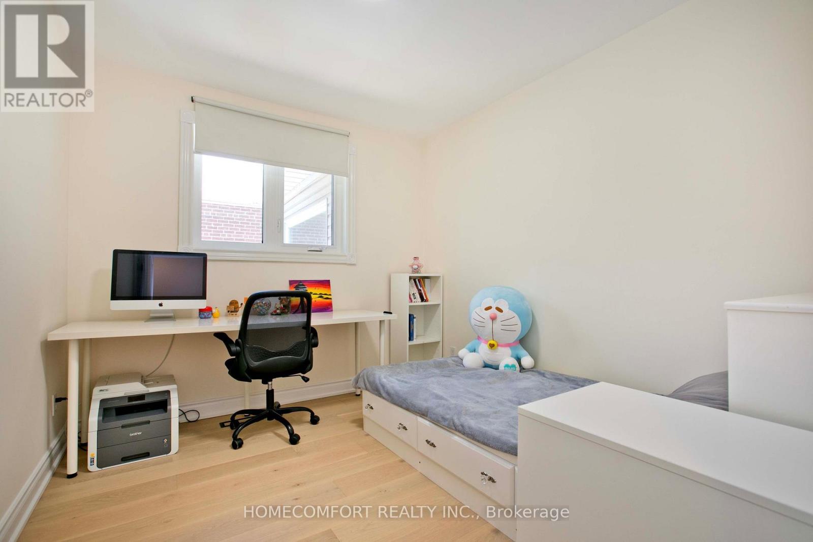 19 Oldborough Circle, Toronto (don Valley Village), Ontario