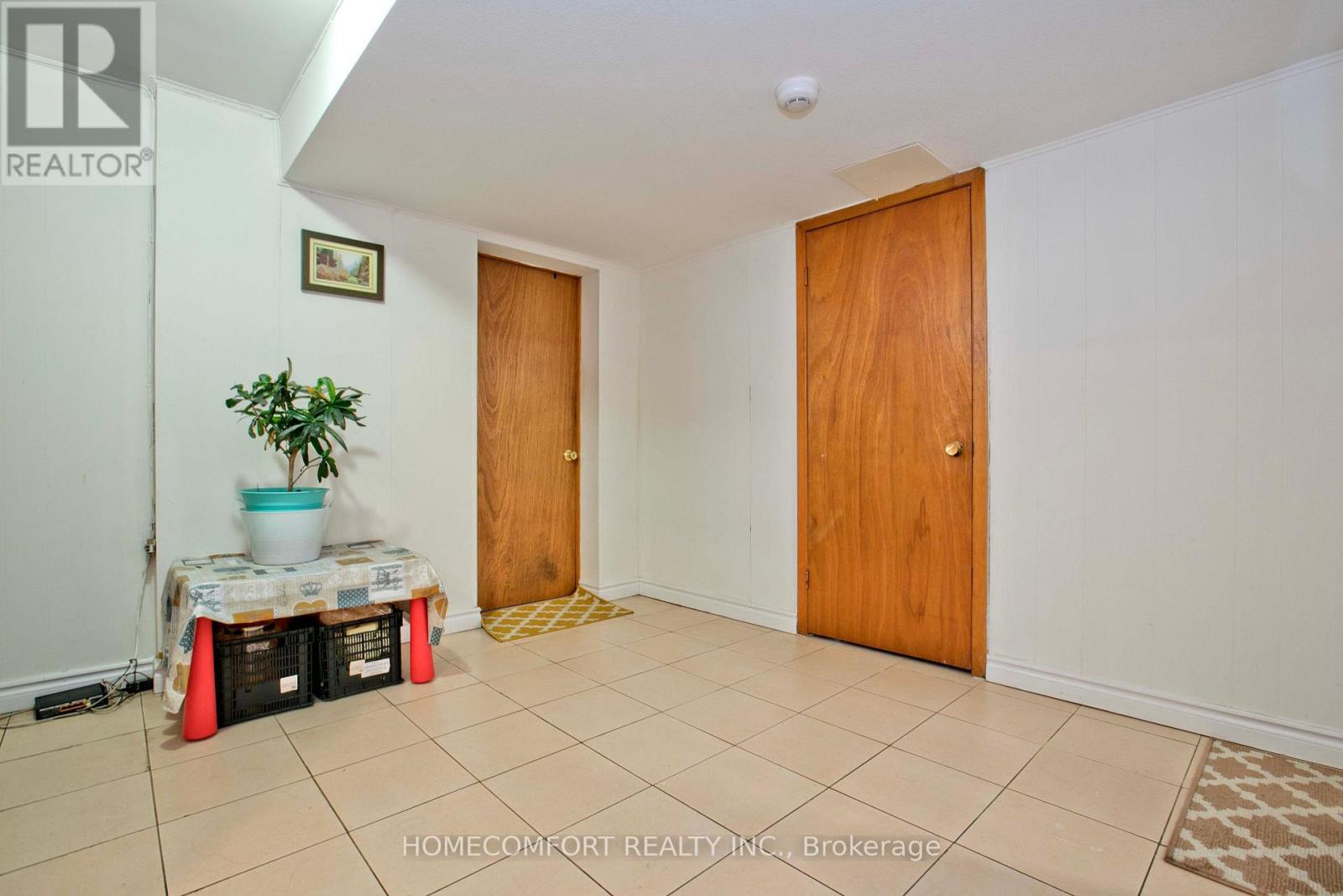 19 Oldborough Circle, Toronto (don Valley Village), Ontario