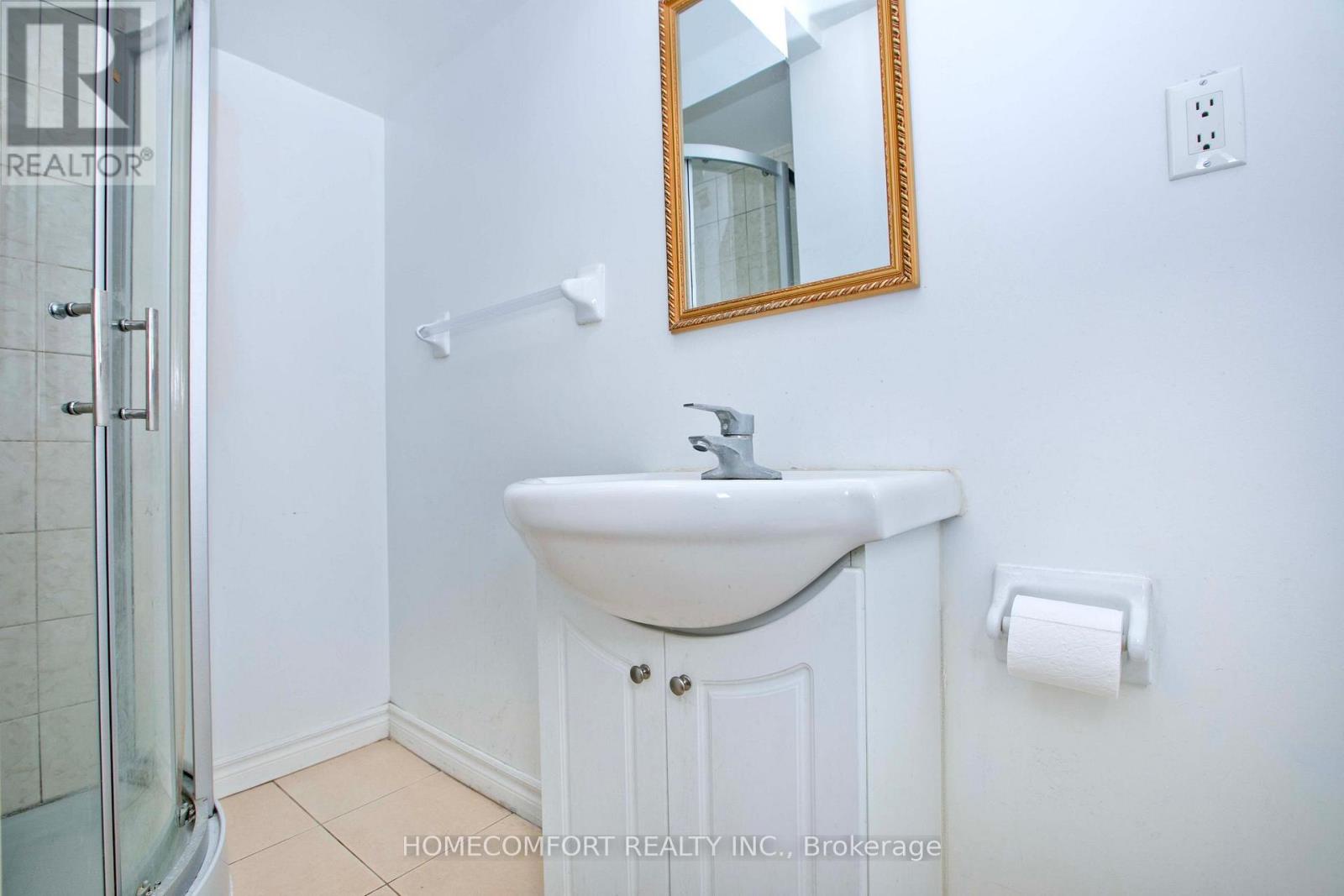 19 Oldborough Circle, Toronto (don Valley Village), Ontario