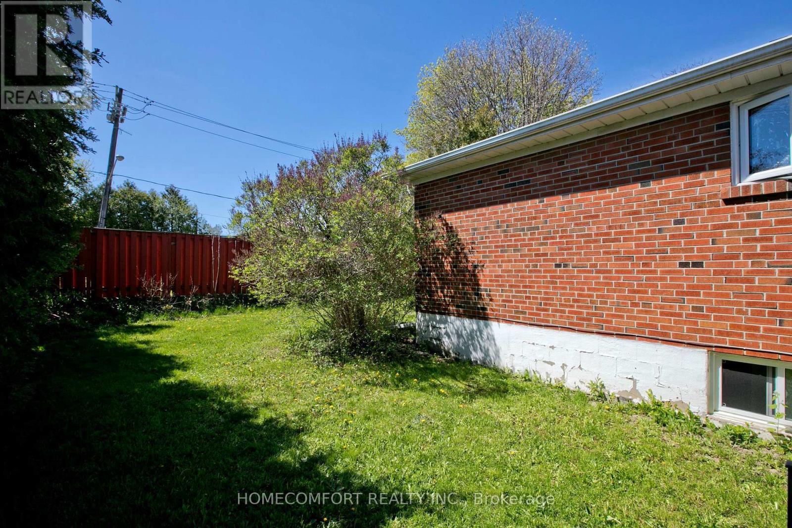 19 Oldborough Circle, Toronto (don Valley Village), Ontario
