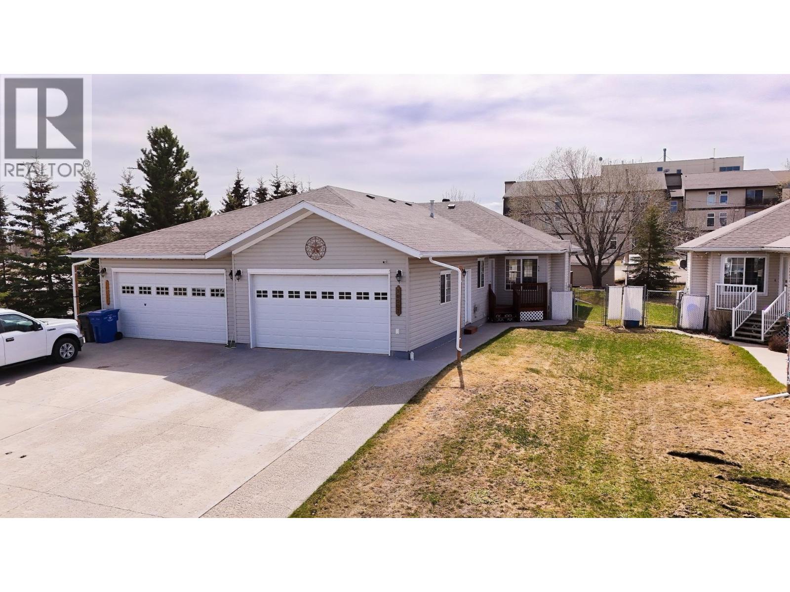 A 10007 111 Avenue, Fort St. John, British Columbia