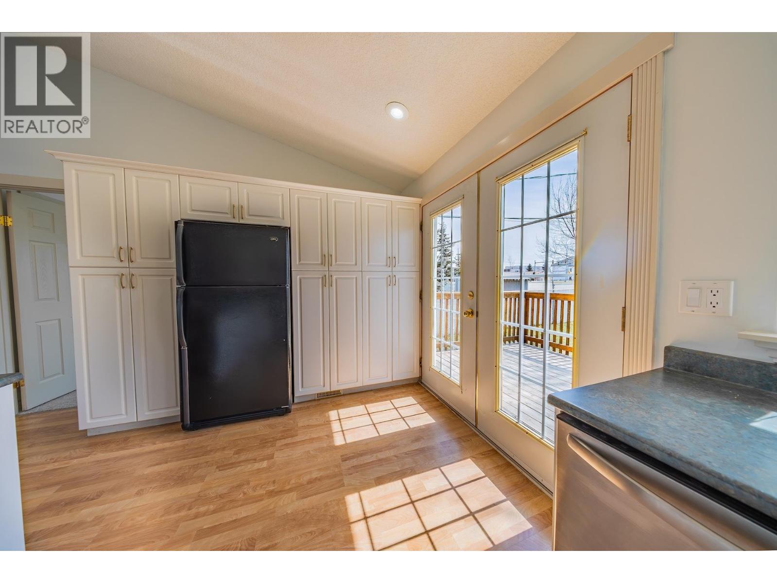 A 10007 111 Avenue, Fort St. John, British Columbia