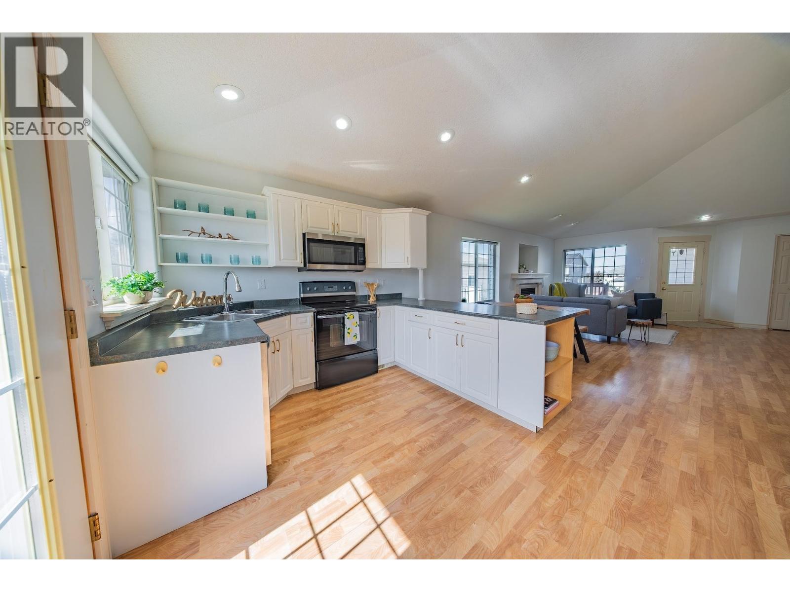 A 10007 111 Avenue, Fort St. John, British Columbia