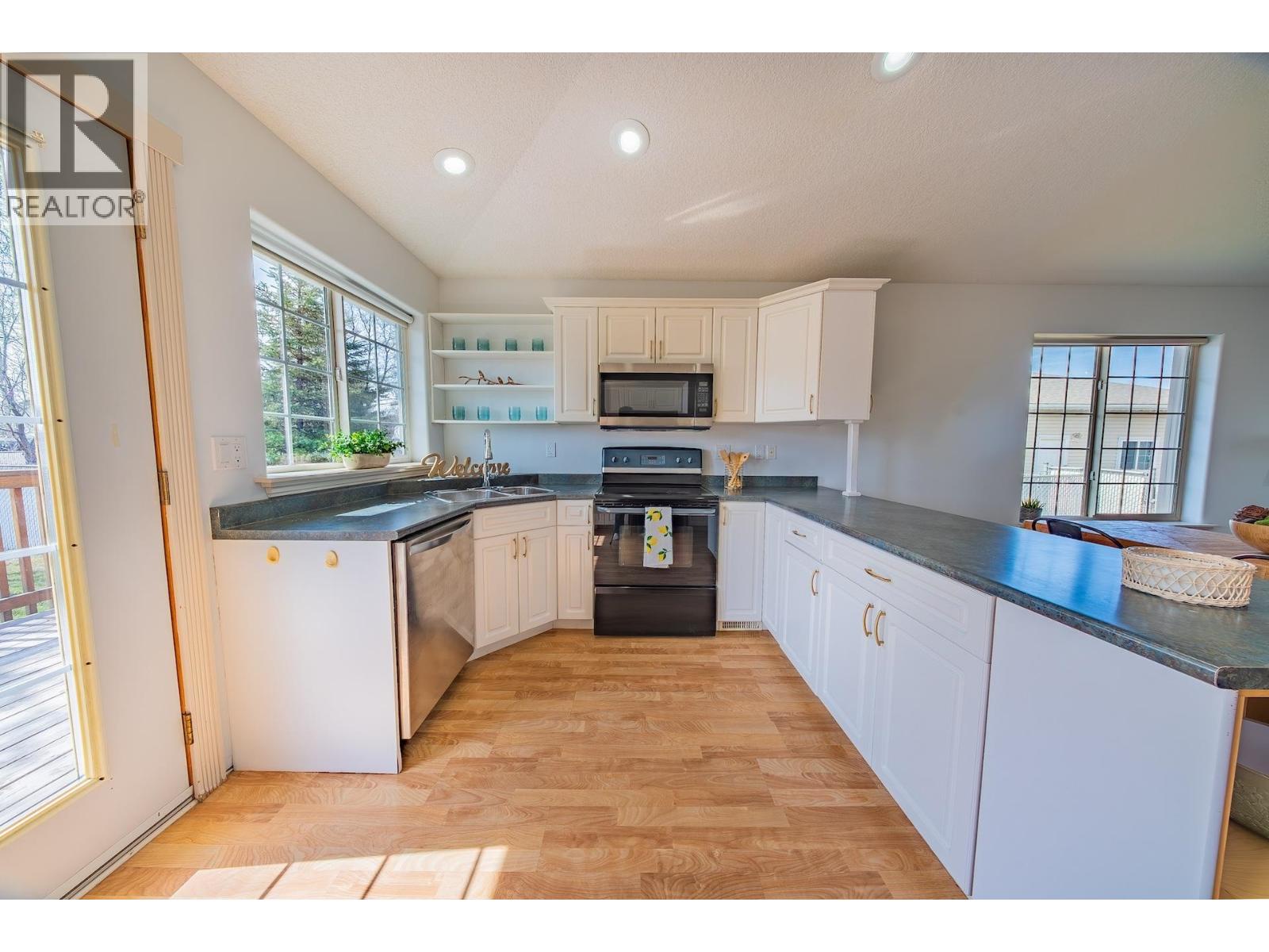 A 10007 111 Avenue, Fort St. John, British Columbia