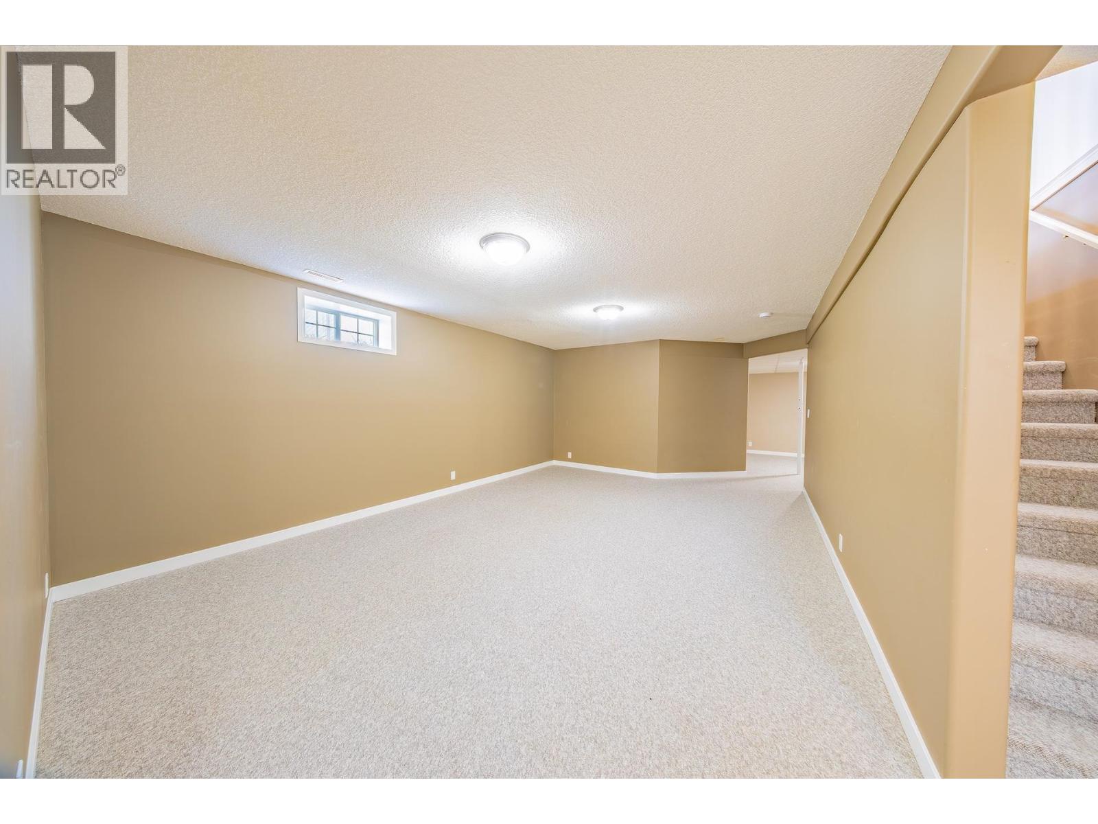 A 10007 111 Avenue, Fort St. John, British Columbia