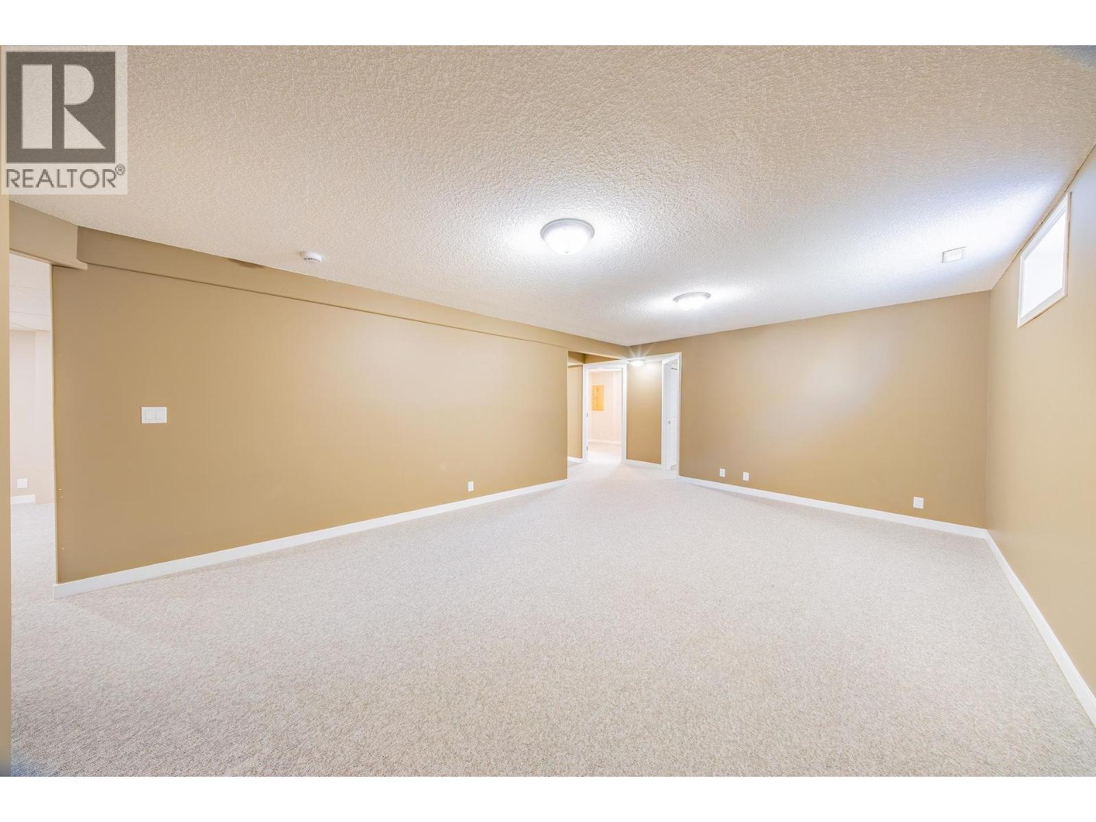 A 10007 111 Avenue, Fort St. John, British Columbia