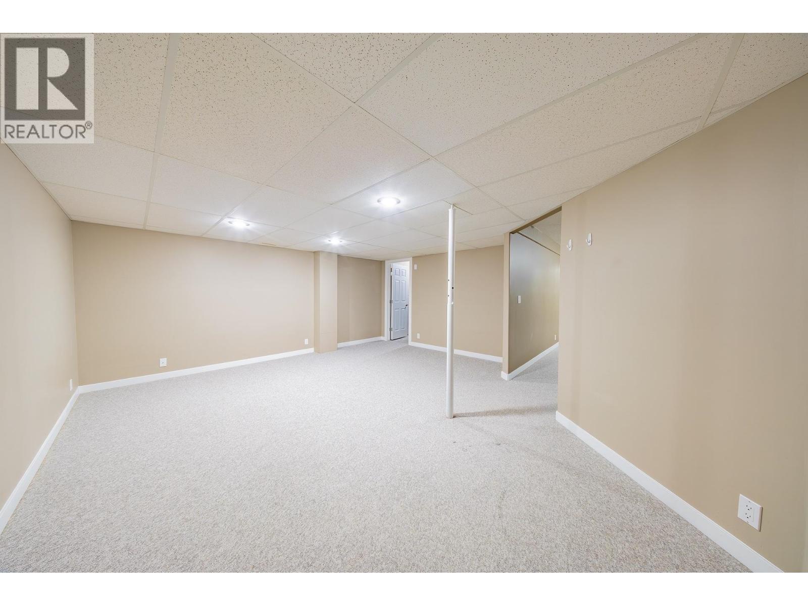 A 10007 111 Avenue, Fort St. John, British Columbia