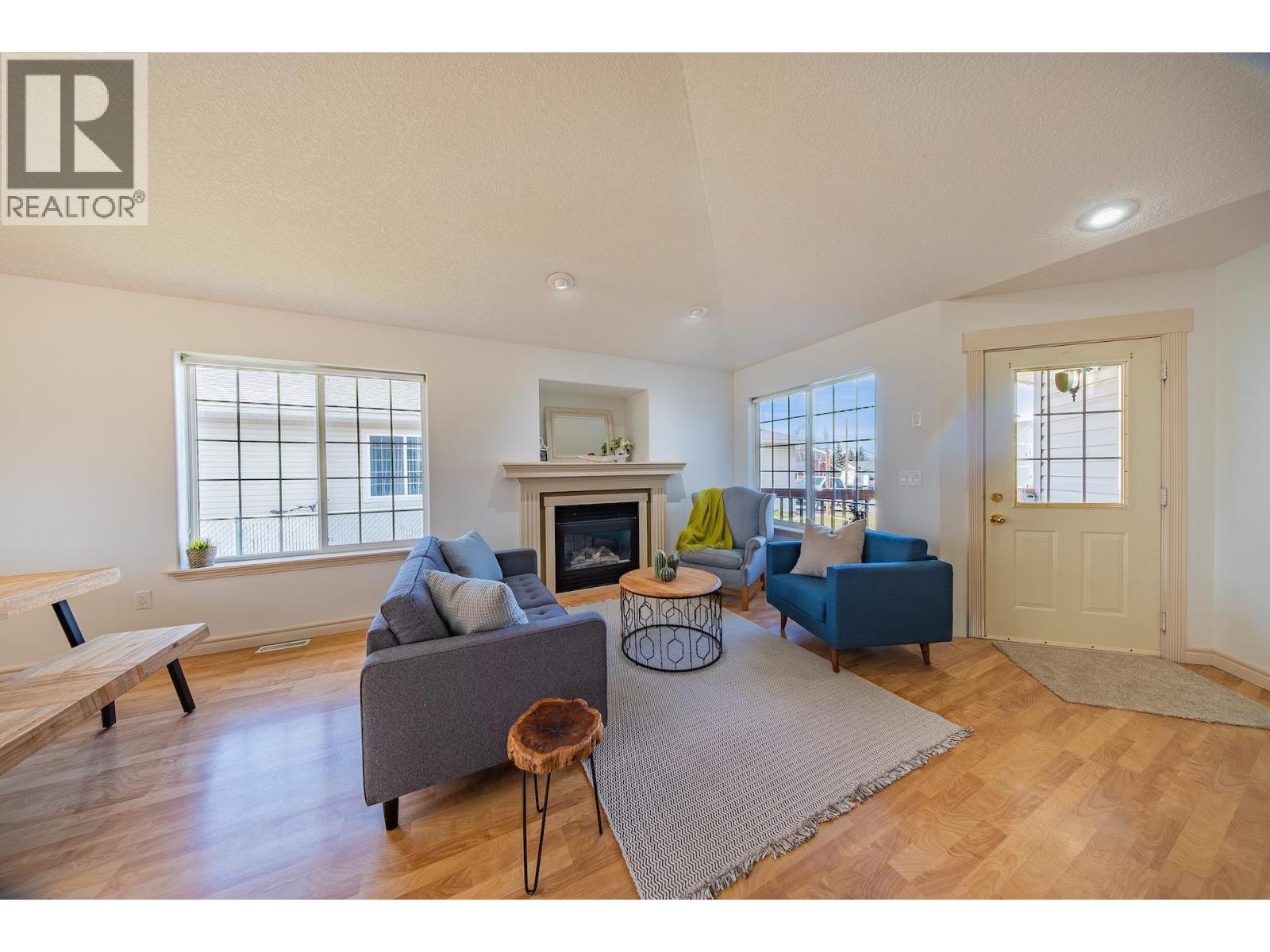 A 10007 111 Avenue, Fort St. John, British Columbia