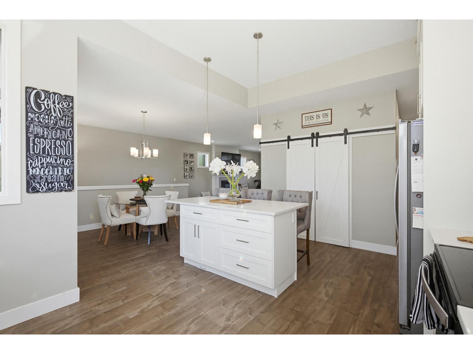 46143 Hope River Road, Chilliwack, British Columbia