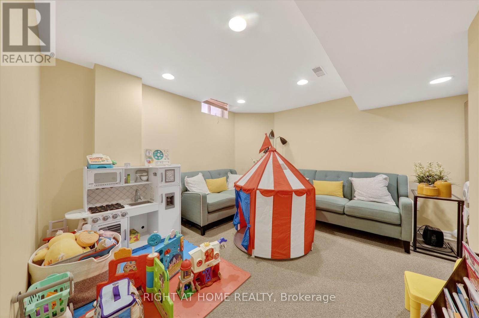226 Manse Road, Toronto (west Hill), Ontario