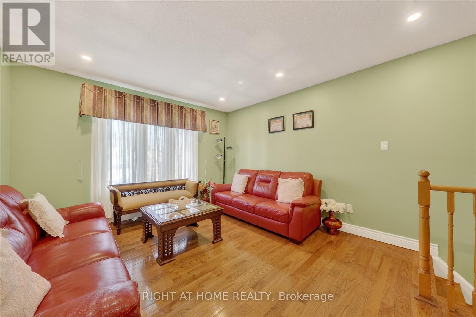 226 Manse Road, Toronto (west Hill), Ontario