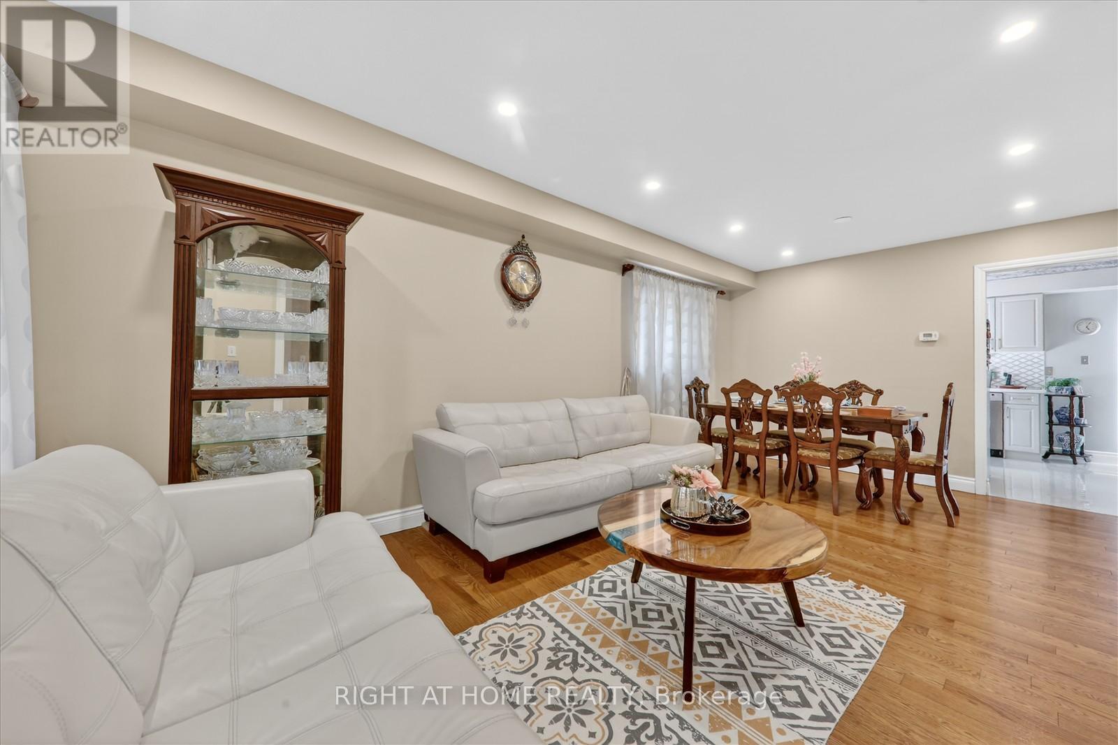226 Manse Road, Toronto (west Hill), Ontario