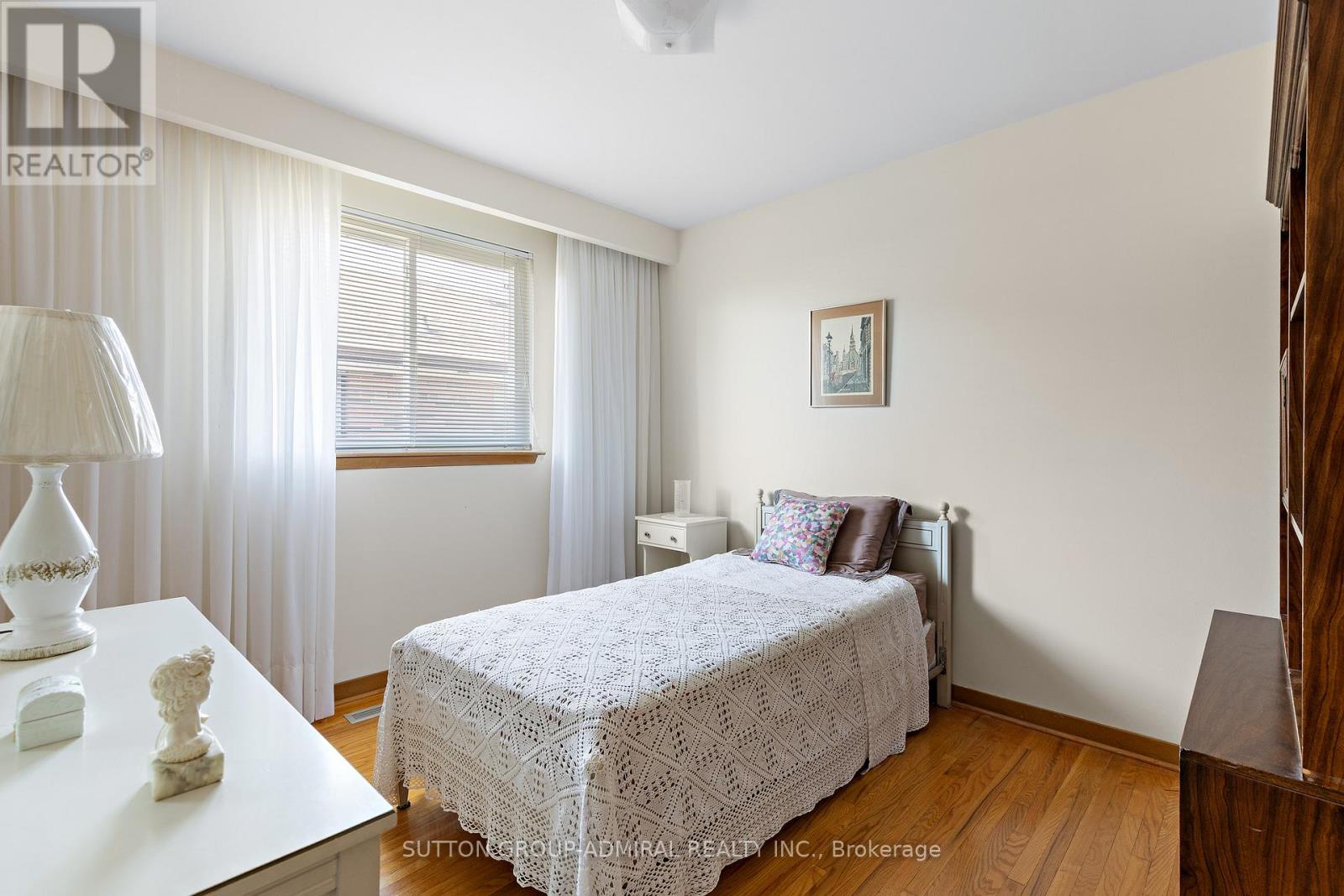230 Derrydown Road, Toronto (york University Heights), Ontario