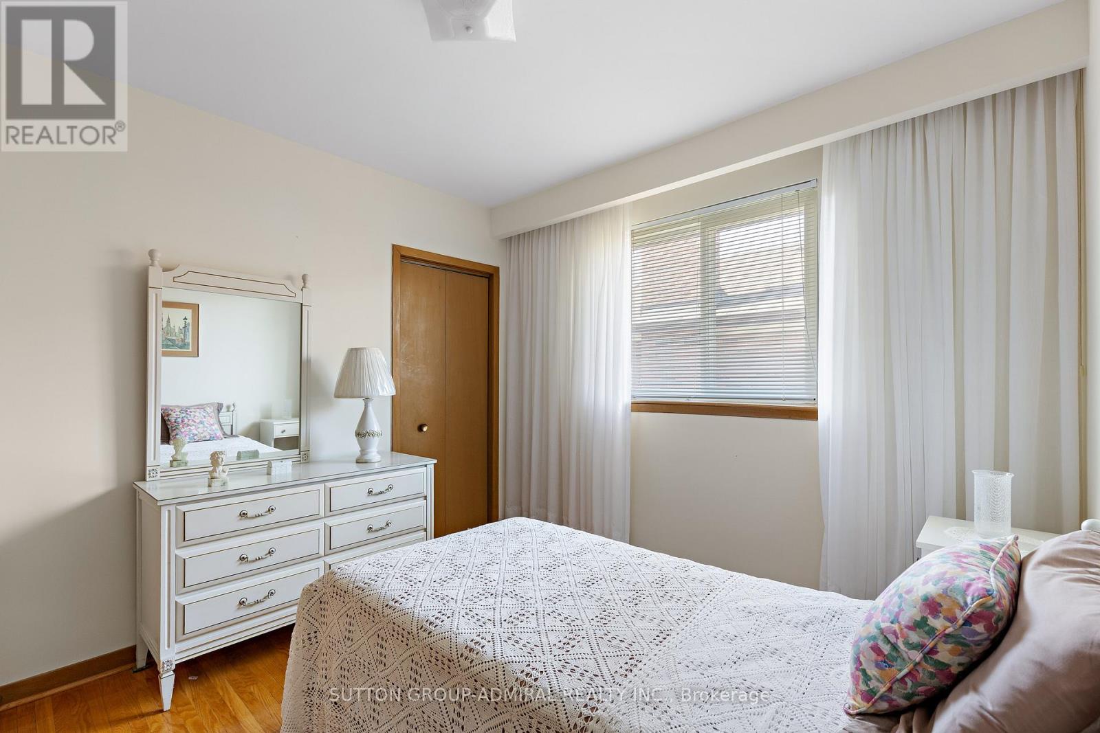 230 Derrydown Road, Toronto (york University Heights), Ontario