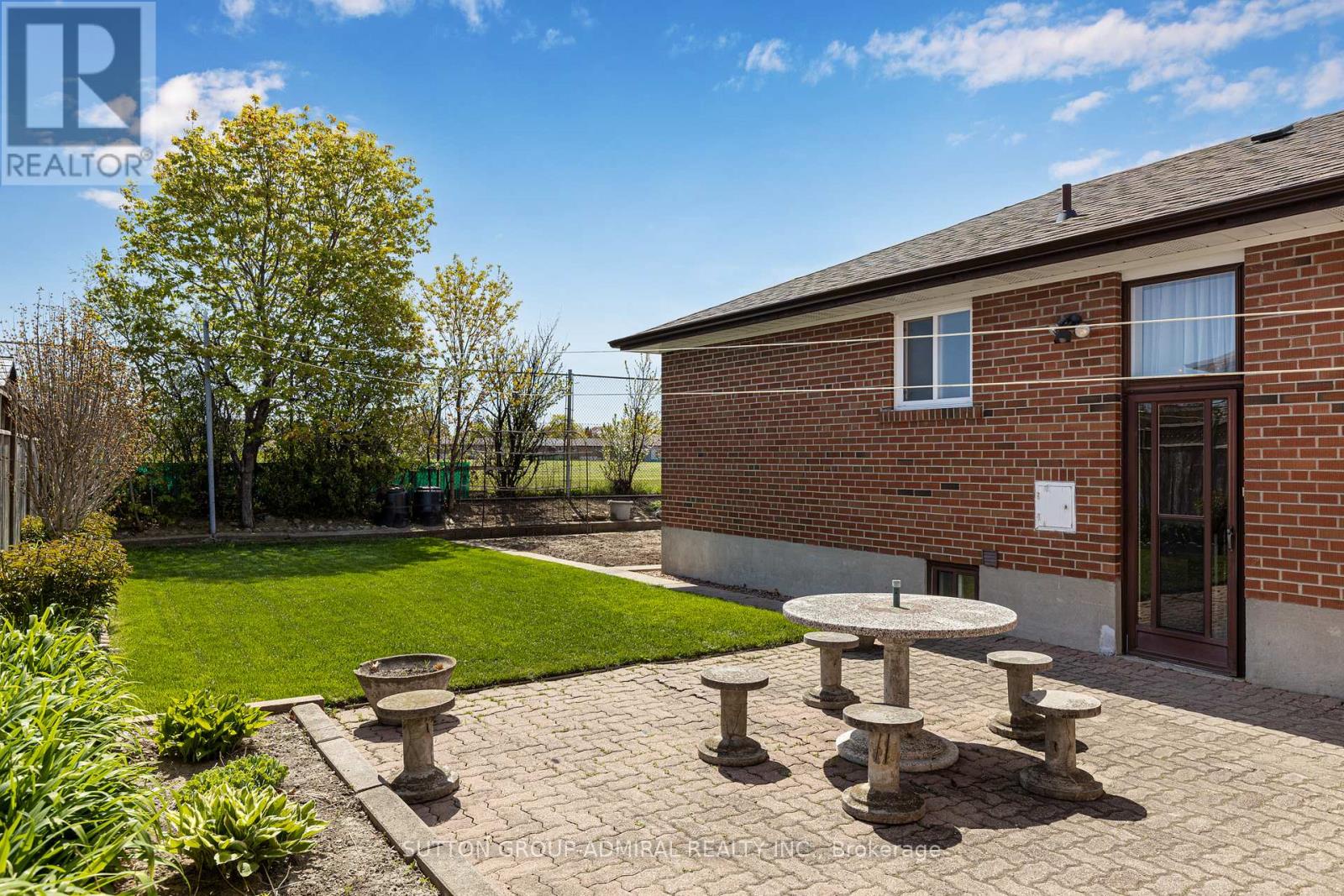 230 Derrydown Road, Toronto (york University Heights), Ontario