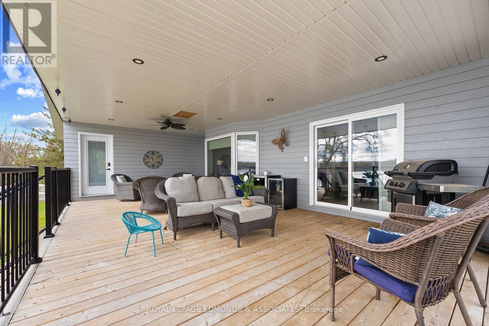 160 Lacroix Bay Road, Whitewater Region, Ontario