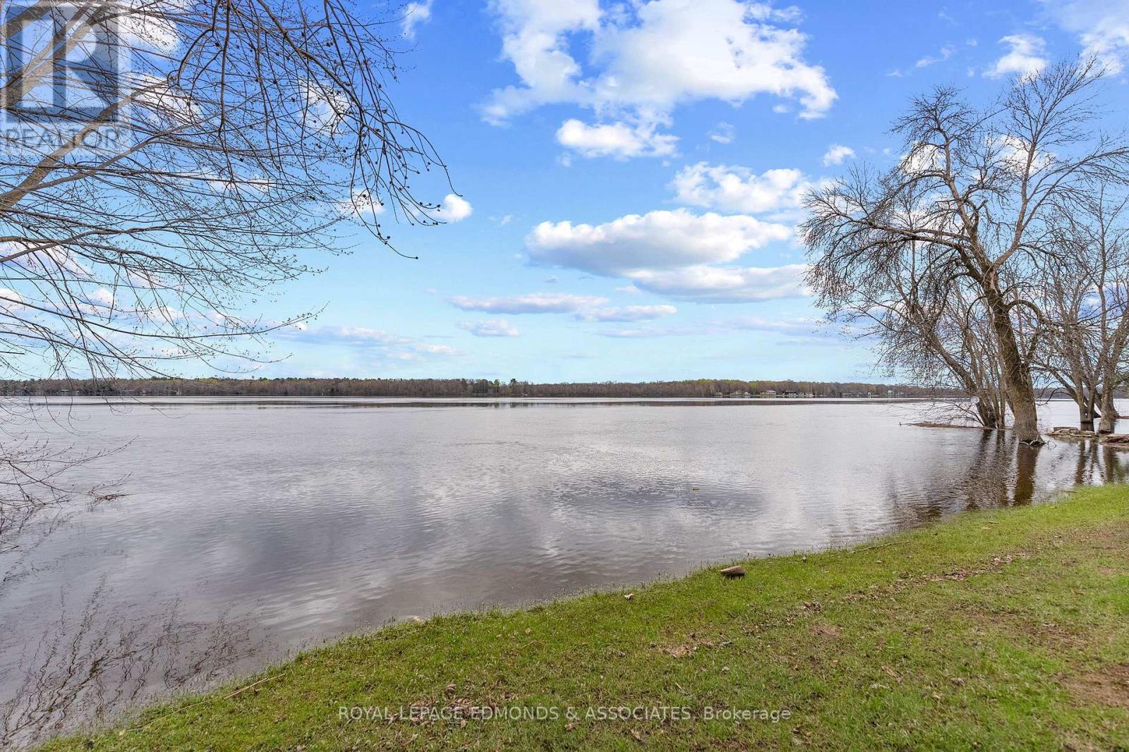 160 Lacroix Bay Road, Whitewater Region, Ontario
