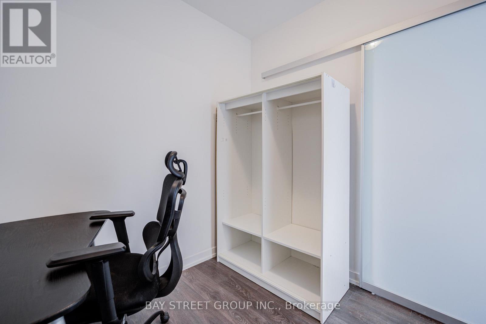 612 - 203 College Street, Toronto (kensington-chinatown), Ontario