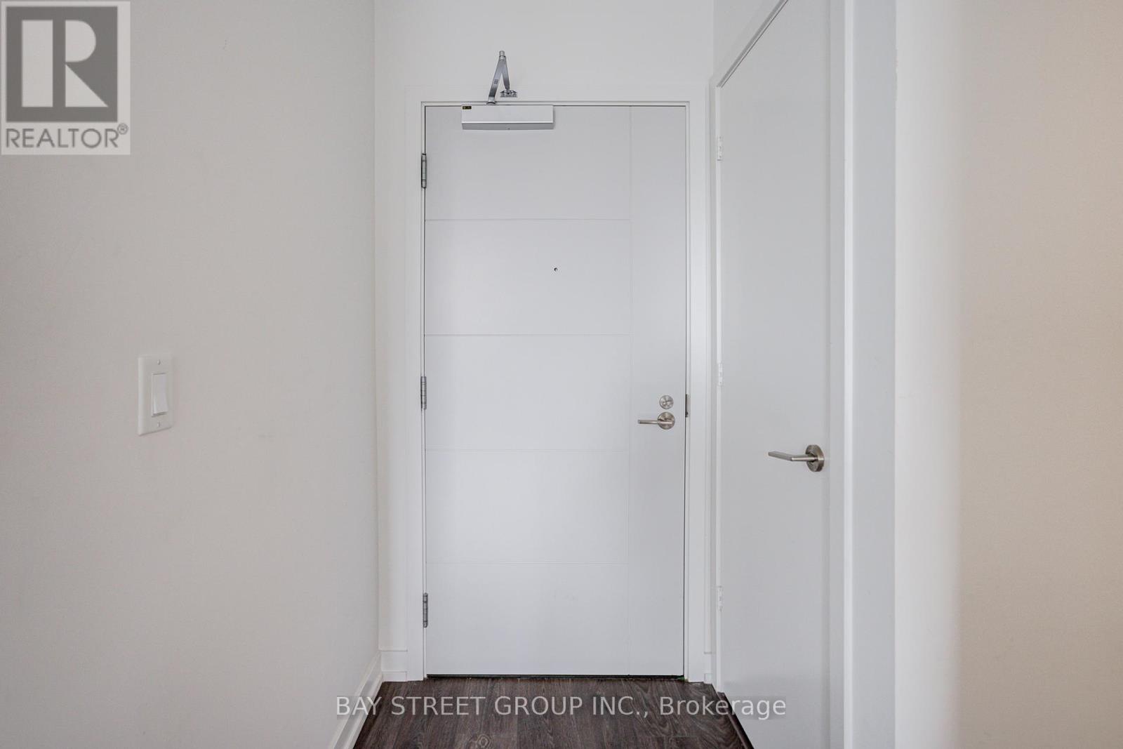 612 - 203 College Street, Toronto (kensington-chinatown), Ontario