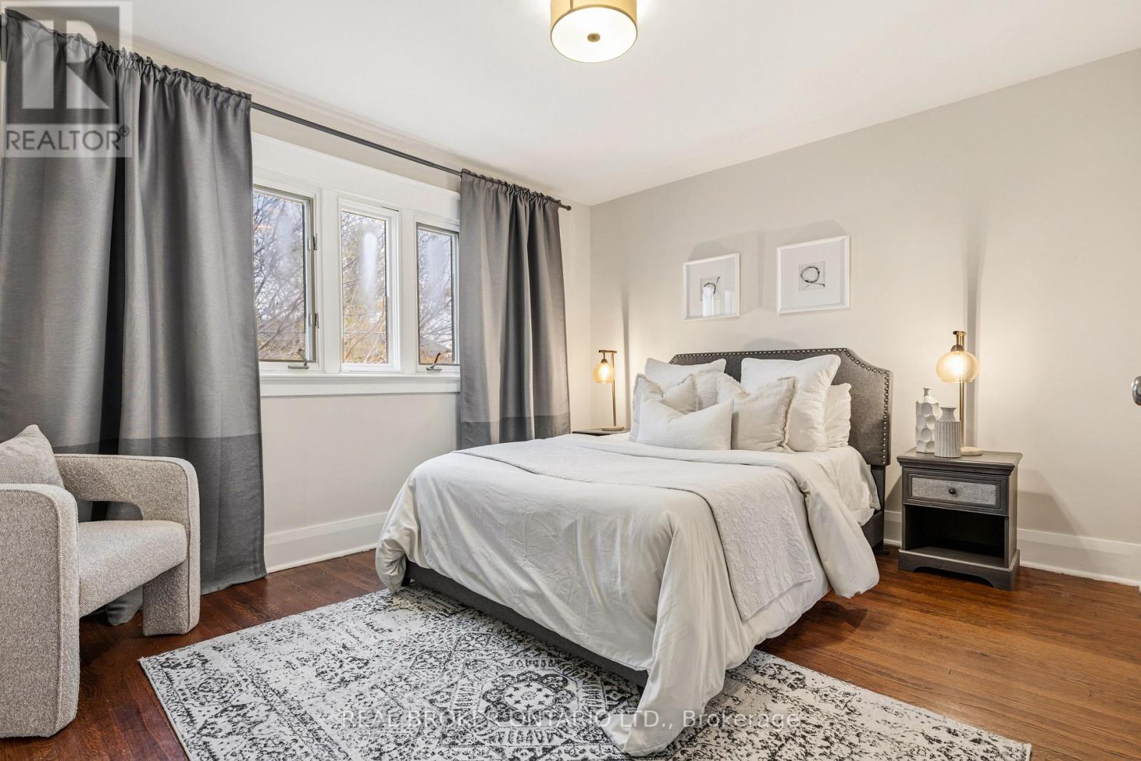 136 Blantyre Avenue, Toronto (the Beaches), Ontario