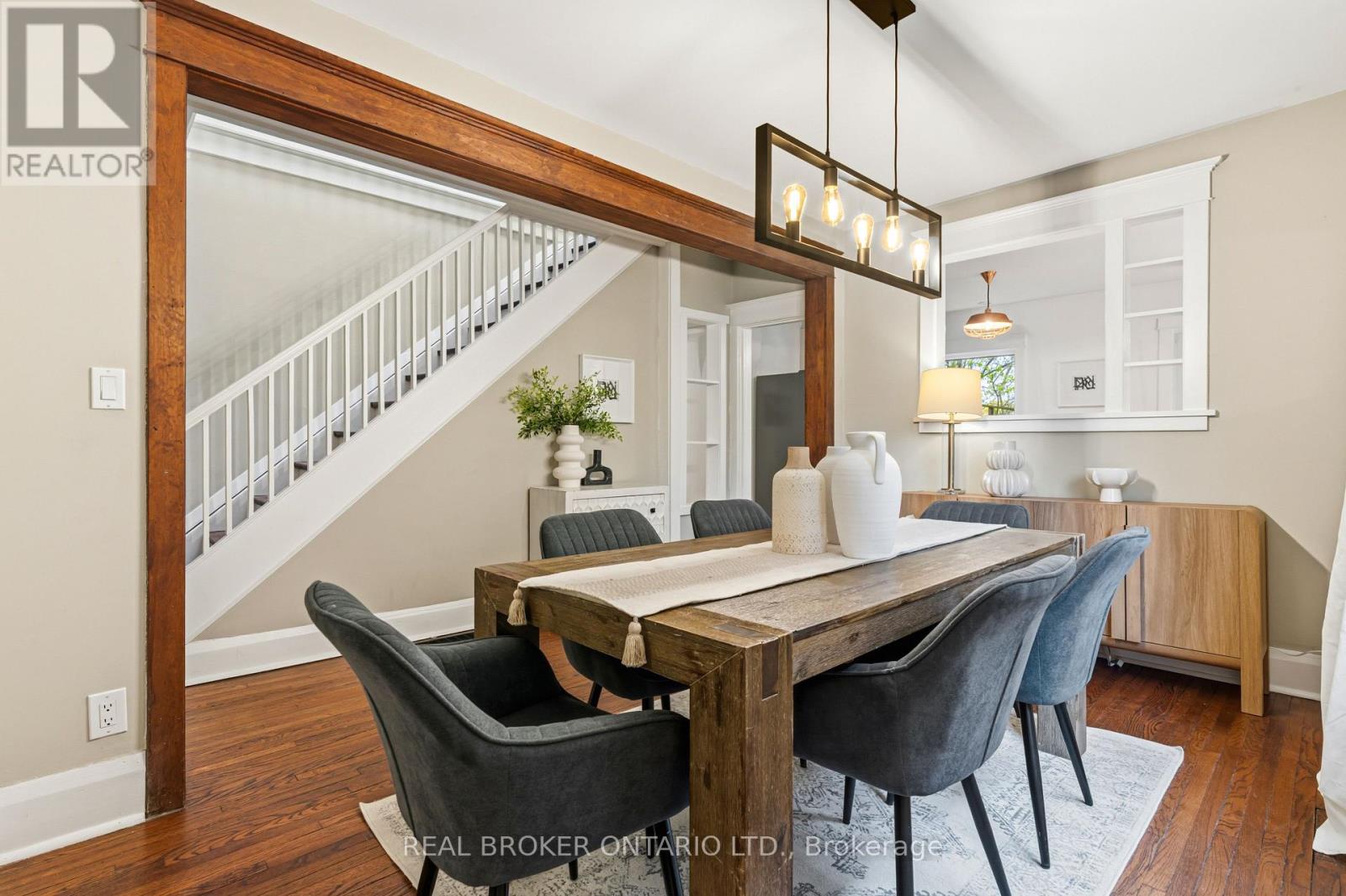 136 Blantyre Avenue, Toronto (the Beaches), Ontario