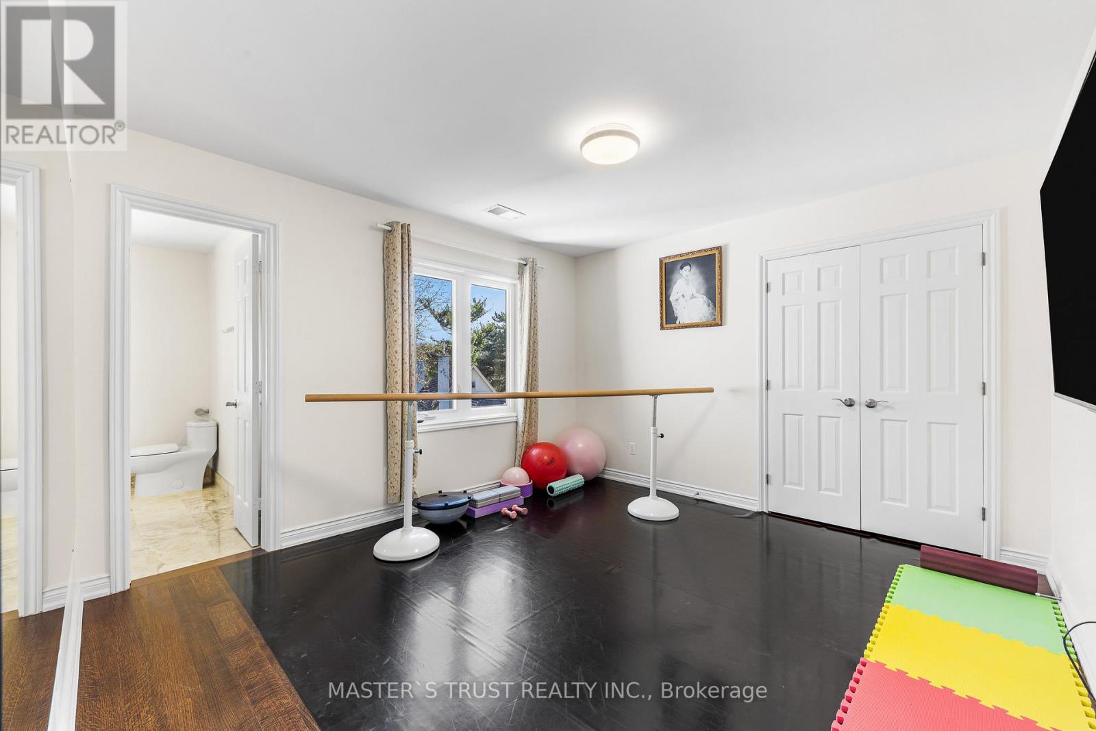 243 Burbank Drive, Toronto (bayview Village), Ontario