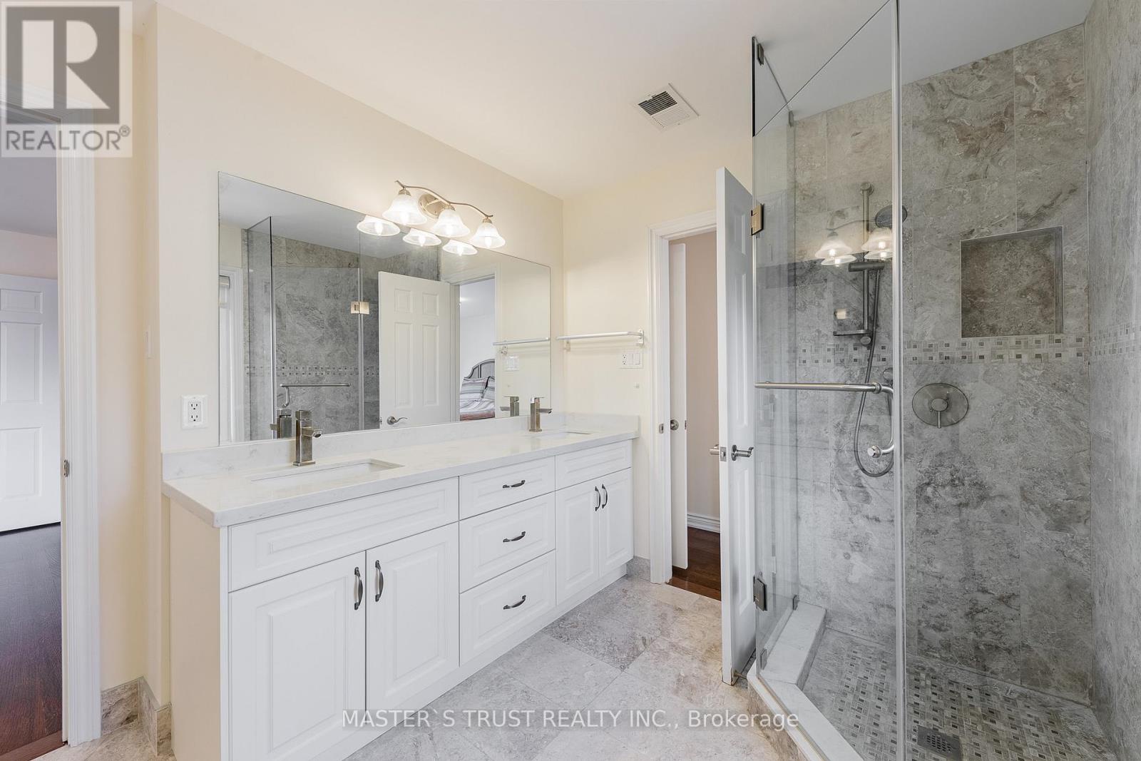 243 Burbank Drive, Toronto (bayview Village), Ontario