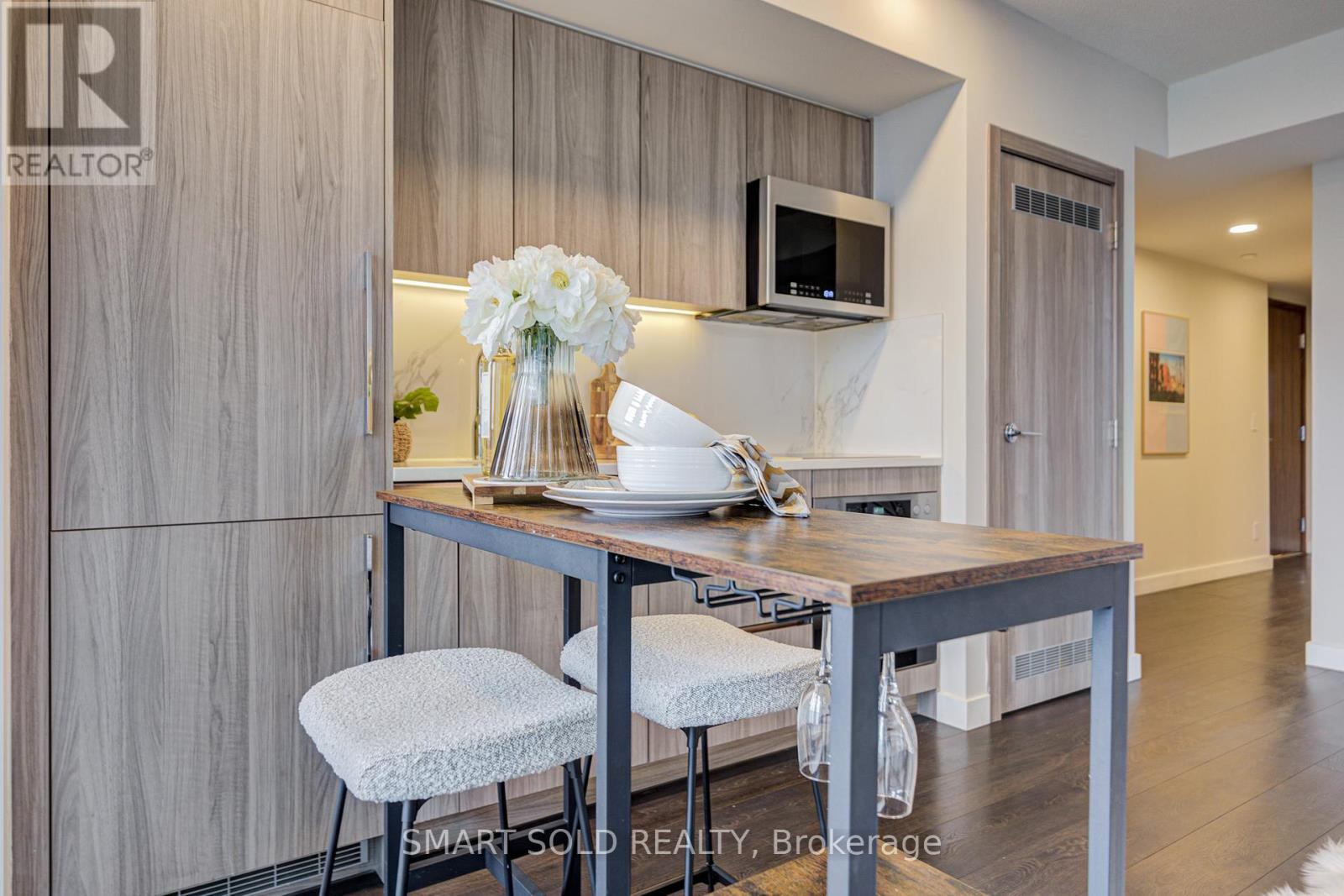 2507 - 38 Widmer Street, Toronto (waterfront Communities), Ontario