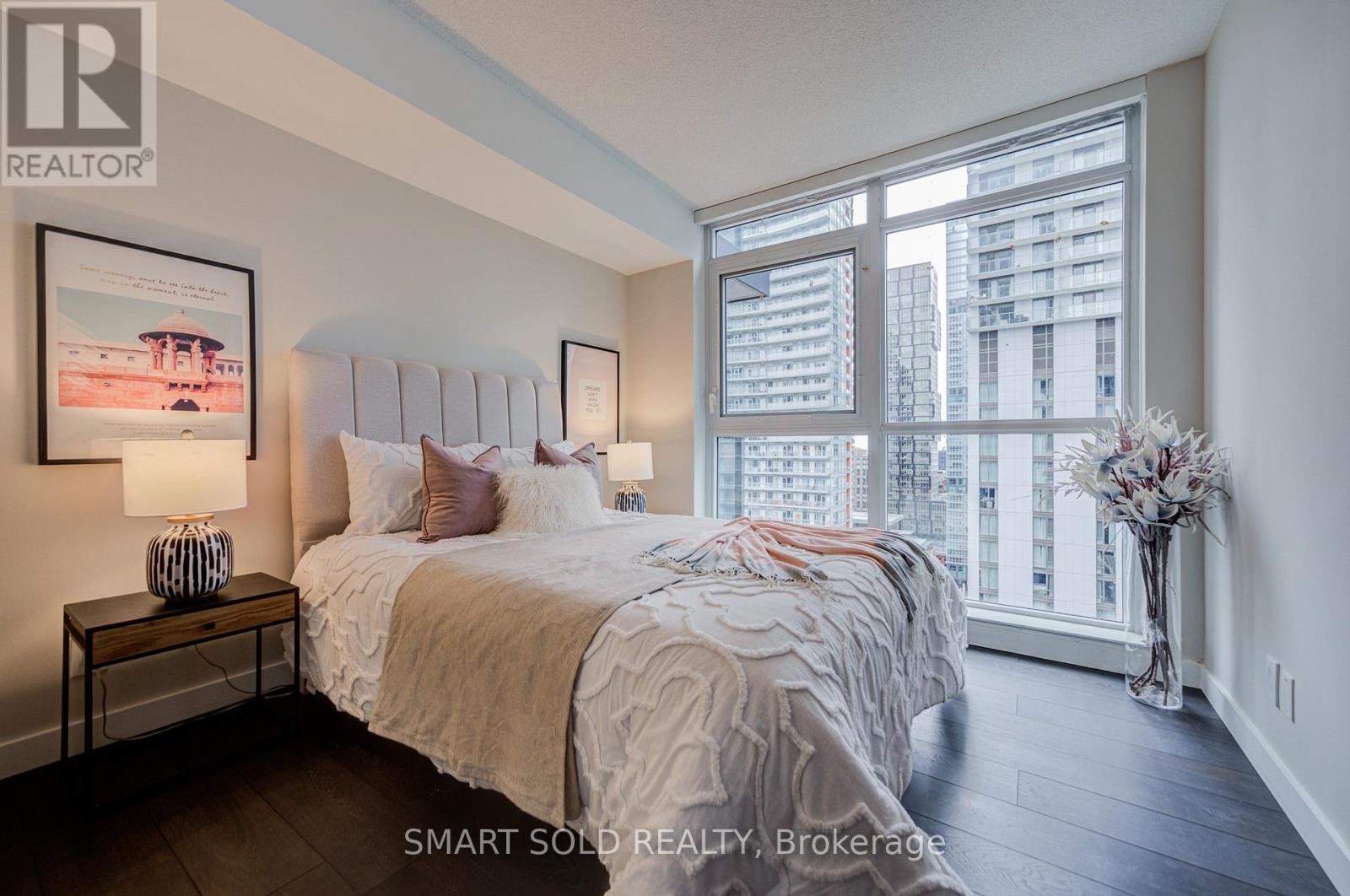 2507 - 38 Widmer Street, Toronto (waterfront Communities), Ontario