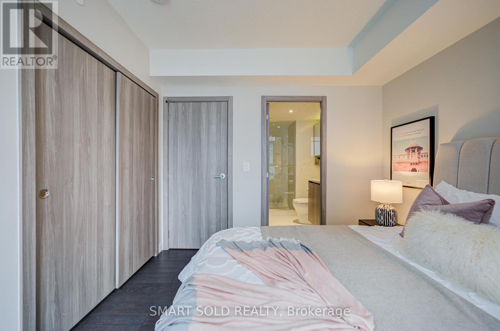 2507 - 38 Widmer Street, Toronto (waterfront Communities), Ontario