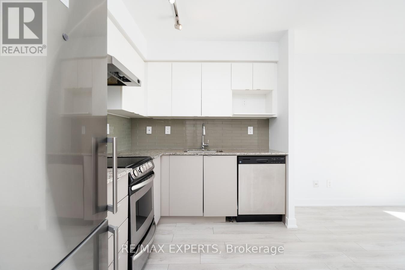 416 - 160 Flemington Road, Toronto (yorkdale-glen Park), Ontario
