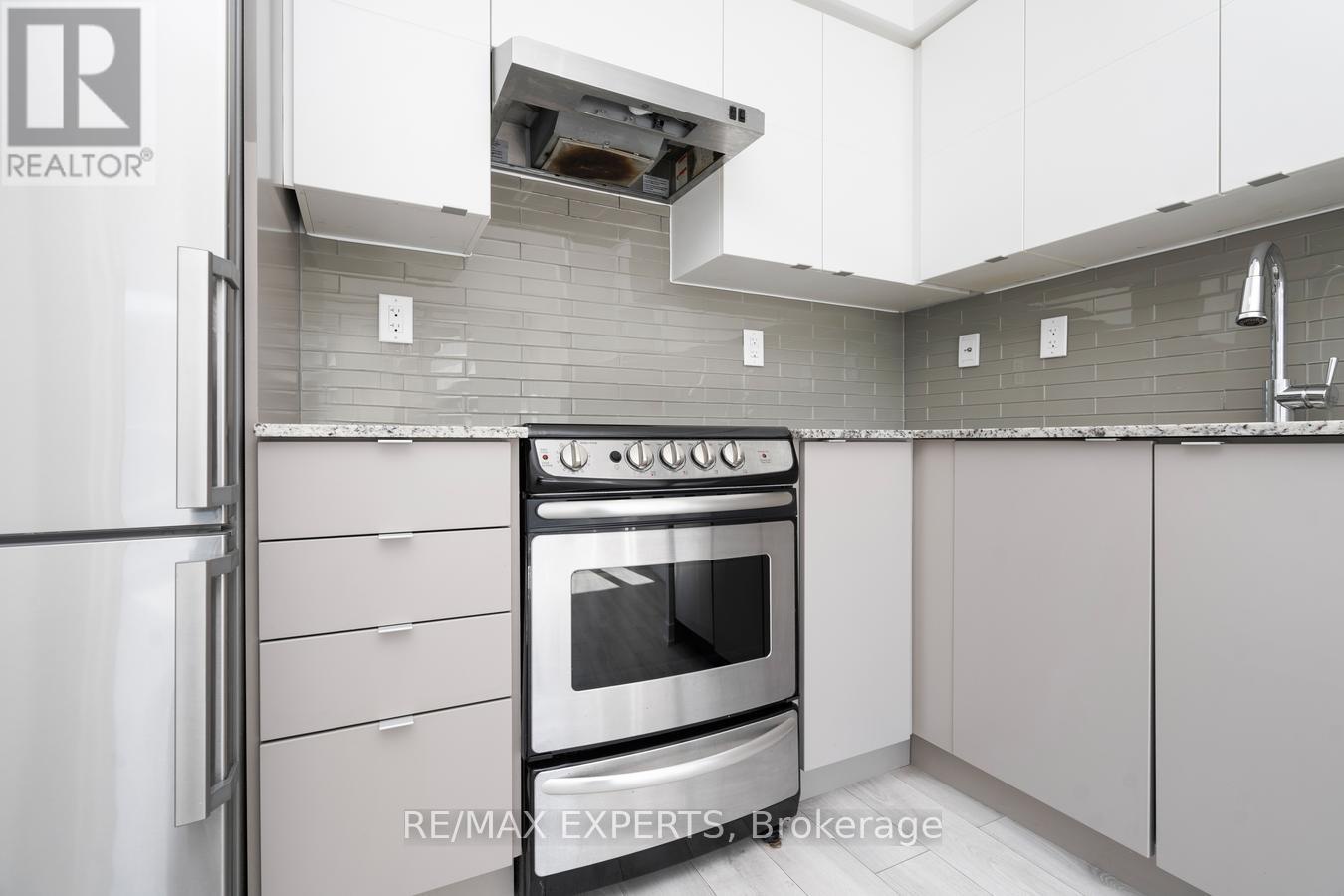 416 - 160 Flemington Road, Toronto (yorkdale-glen Park), Ontario