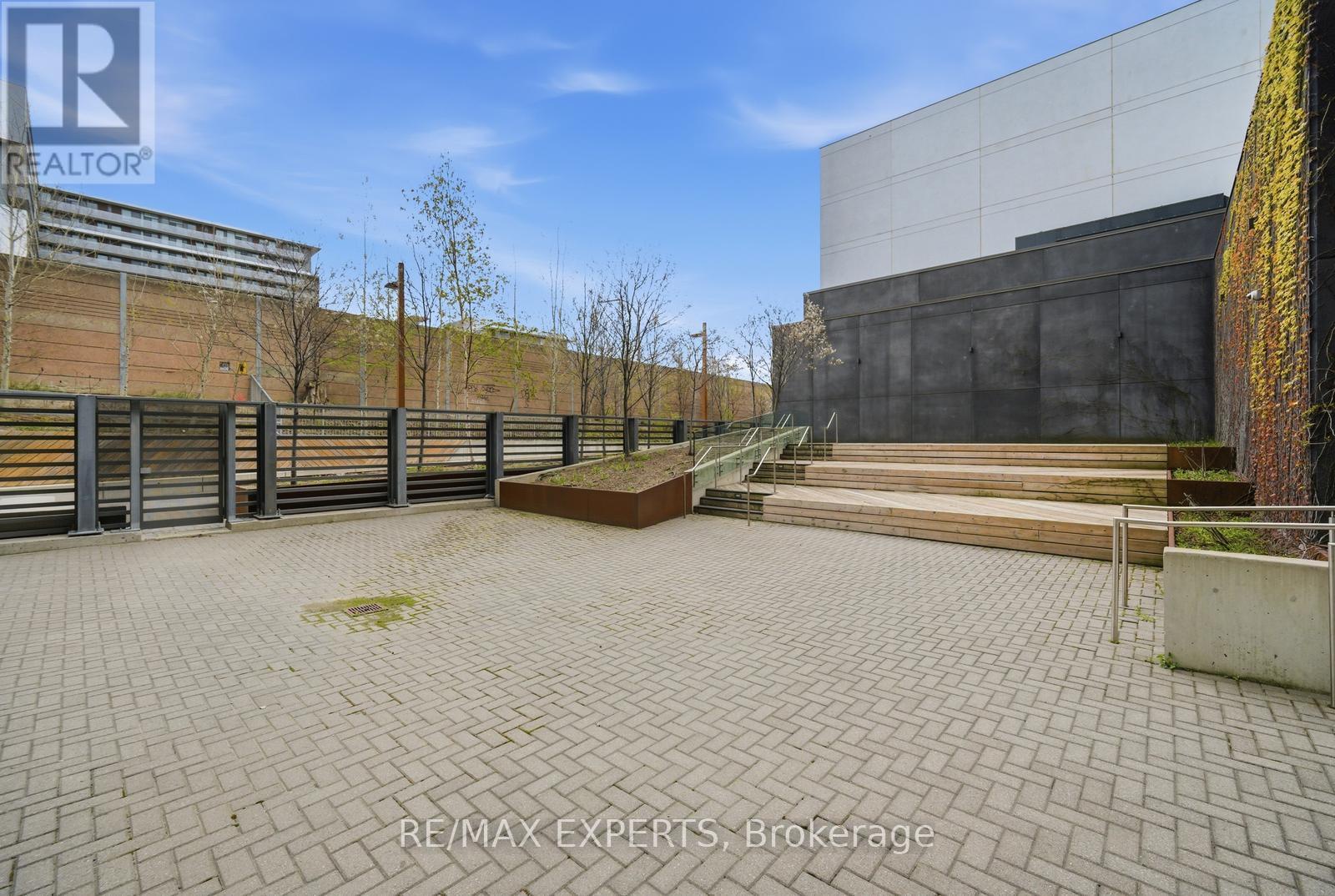 416 - 160 Flemington Road, Toronto (yorkdale-glen Park), Ontario