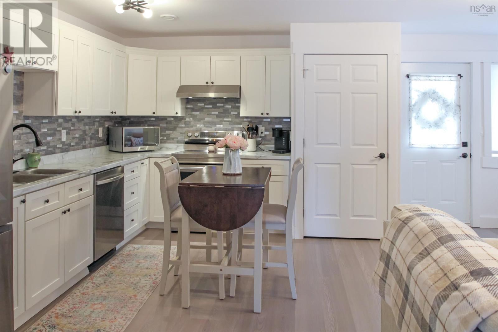 335 Nichols Avenue, North Kentville, Nova Scotia