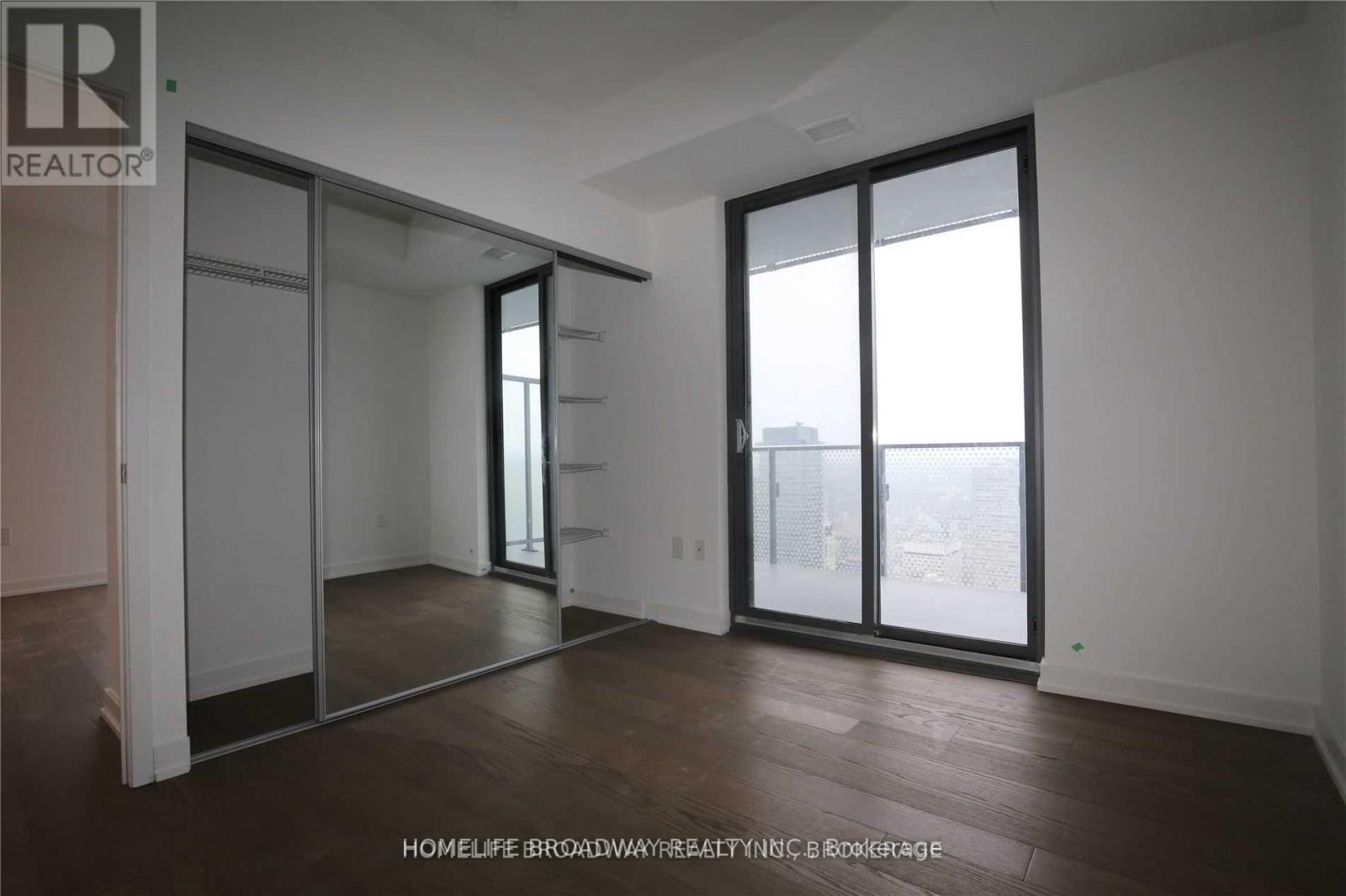 5708 - 11 Wellesley Street W, Toronto (bay Street Corridor), Ontario