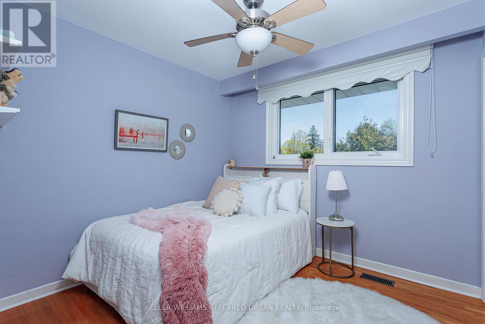 8 Markwood Crescent, Toronto (markland Wood), Ontario