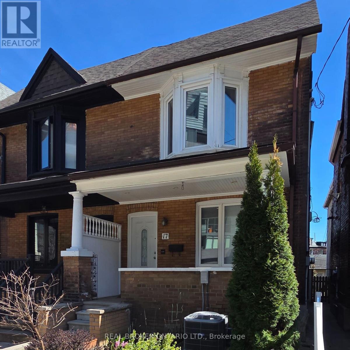 17 Howard Park Avenue, Toronto (roncesvalles), Ontario
