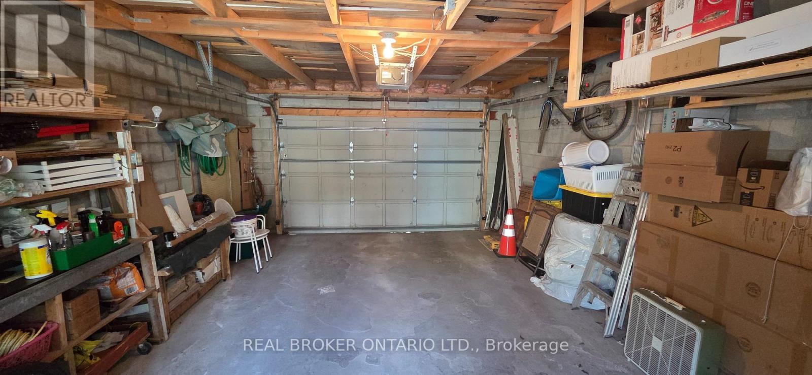 17 Howard Park Avenue, Toronto (roncesvalles), Ontario