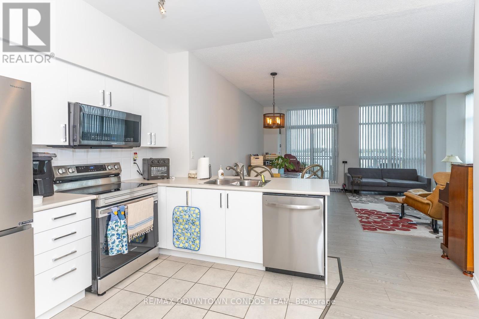 404 - 410 Queens Quay W, Toronto (waterfront Communities), Ontario