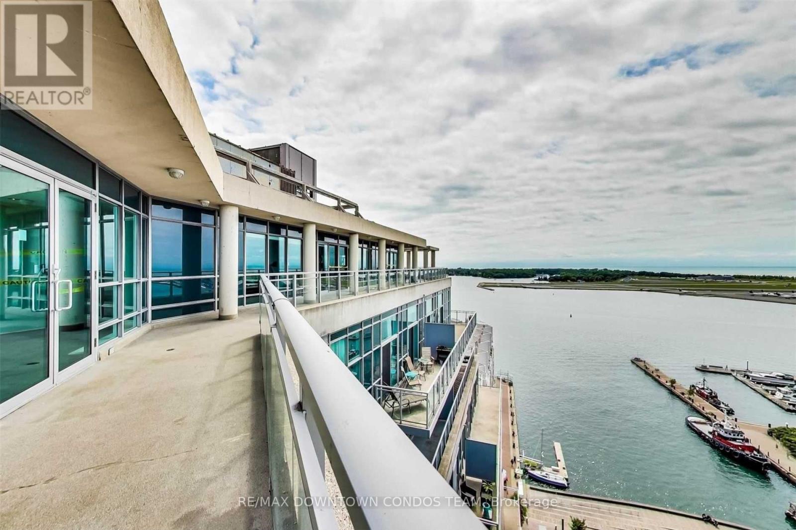 404 - 410 Queens Quay W, Toronto (waterfront Communities), Ontario