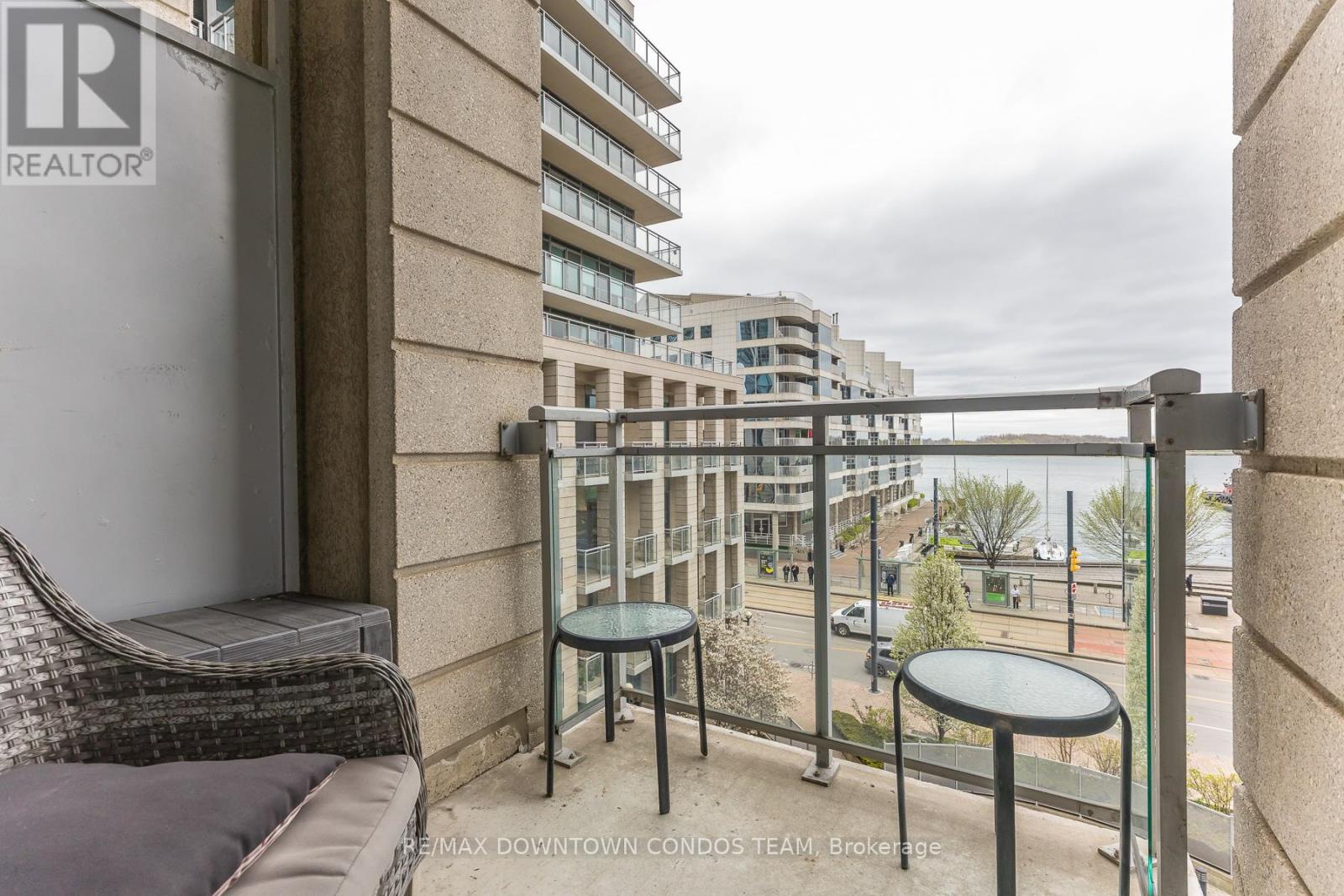 404 - 410 Queens Quay W, Toronto (waterfront Communities), Ontario