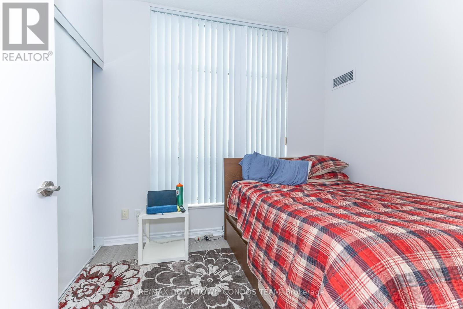 404 - 410 Queens Quay W, Toronto (waterfront Communities), Ontario